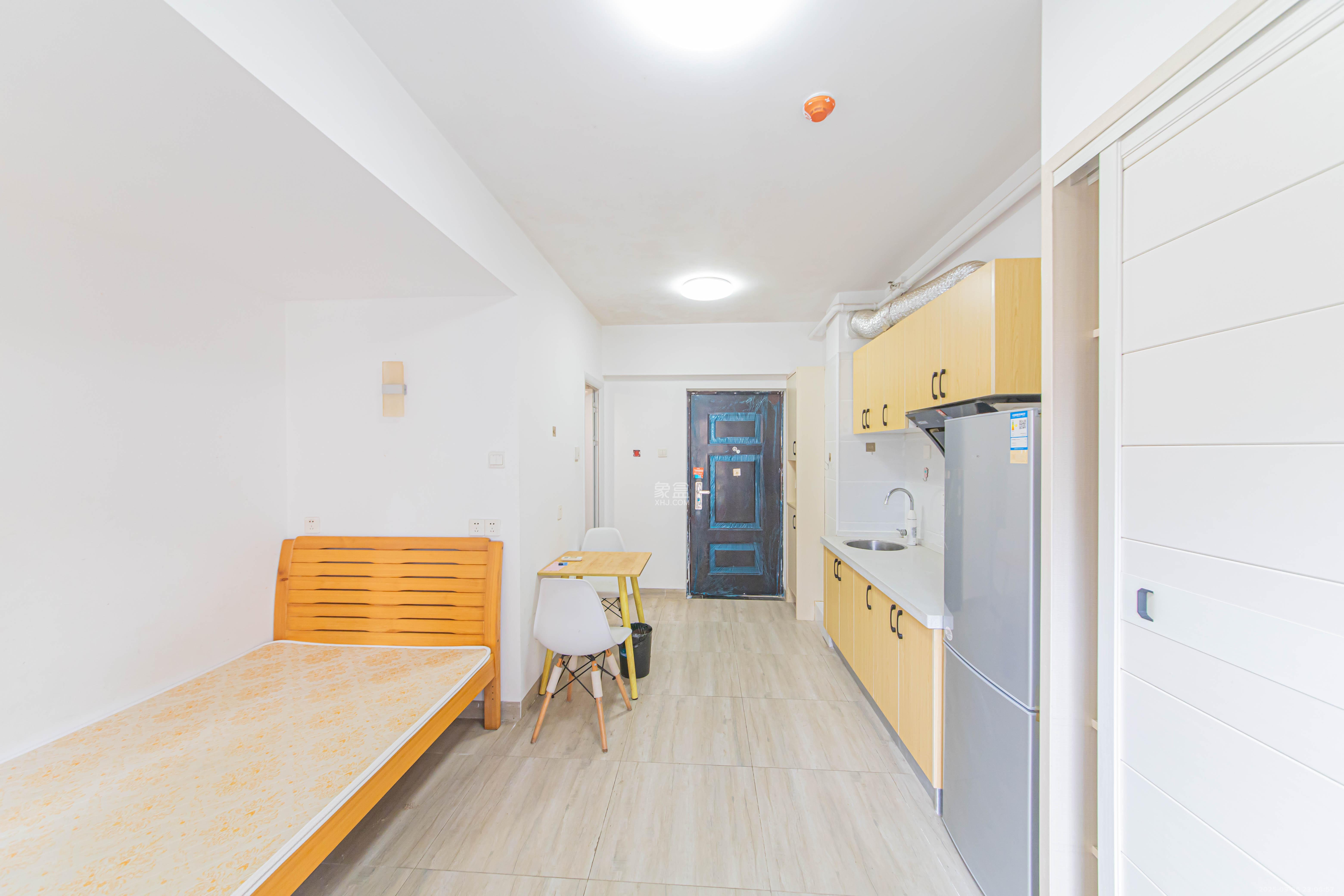 中建芙蓉嘉苑 1室1厅1卫 16.0万 中建芙蓉嘉苑 1室1厅1卫 16.0万客厅