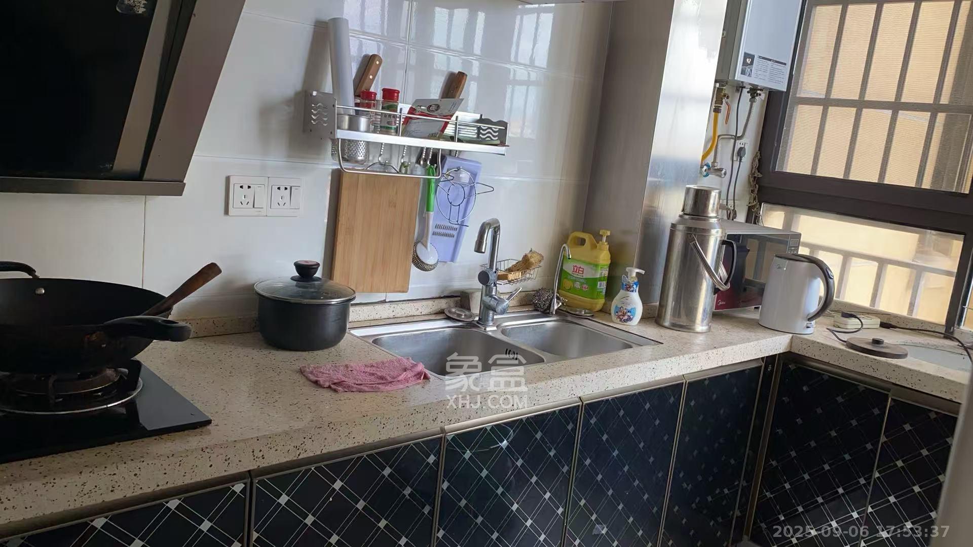 华润置地广场一期  1室0厅0卫    2000.0元/月室内图