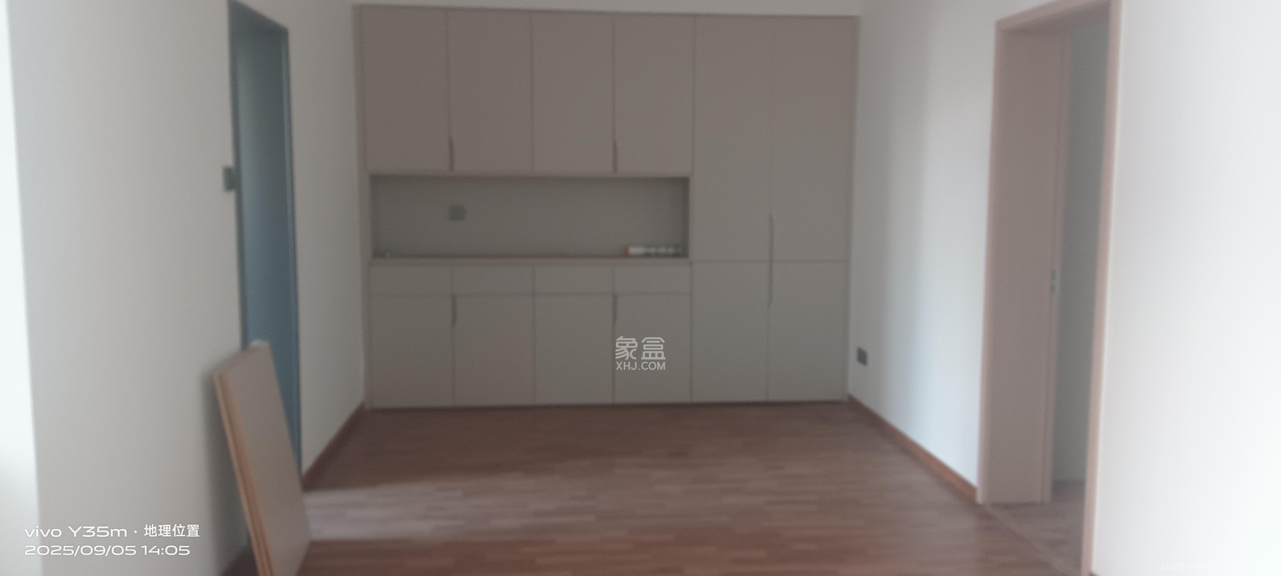 长沙市税务局四分局宿舍 3室2厅1卫 2800.0元/月 长沙市税务局四分局宿舍 3室2厅1卫 2800.0元/月室内图