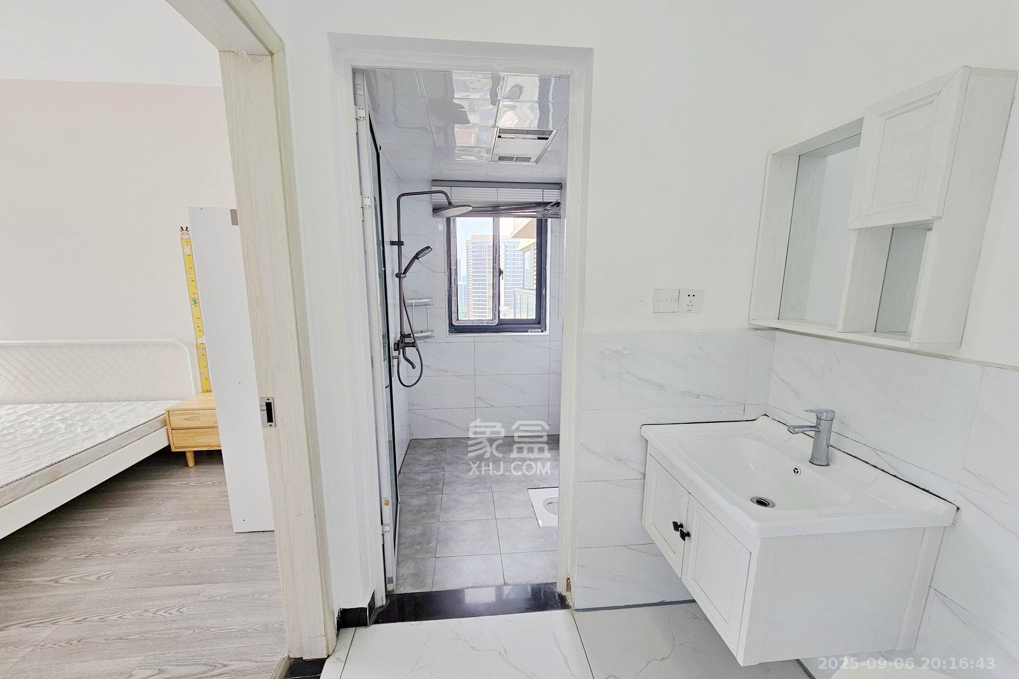 长房东旭国际 3室2厅2卫 120.0万 长房东旭国际 3室2厅2卫 120.0万其他