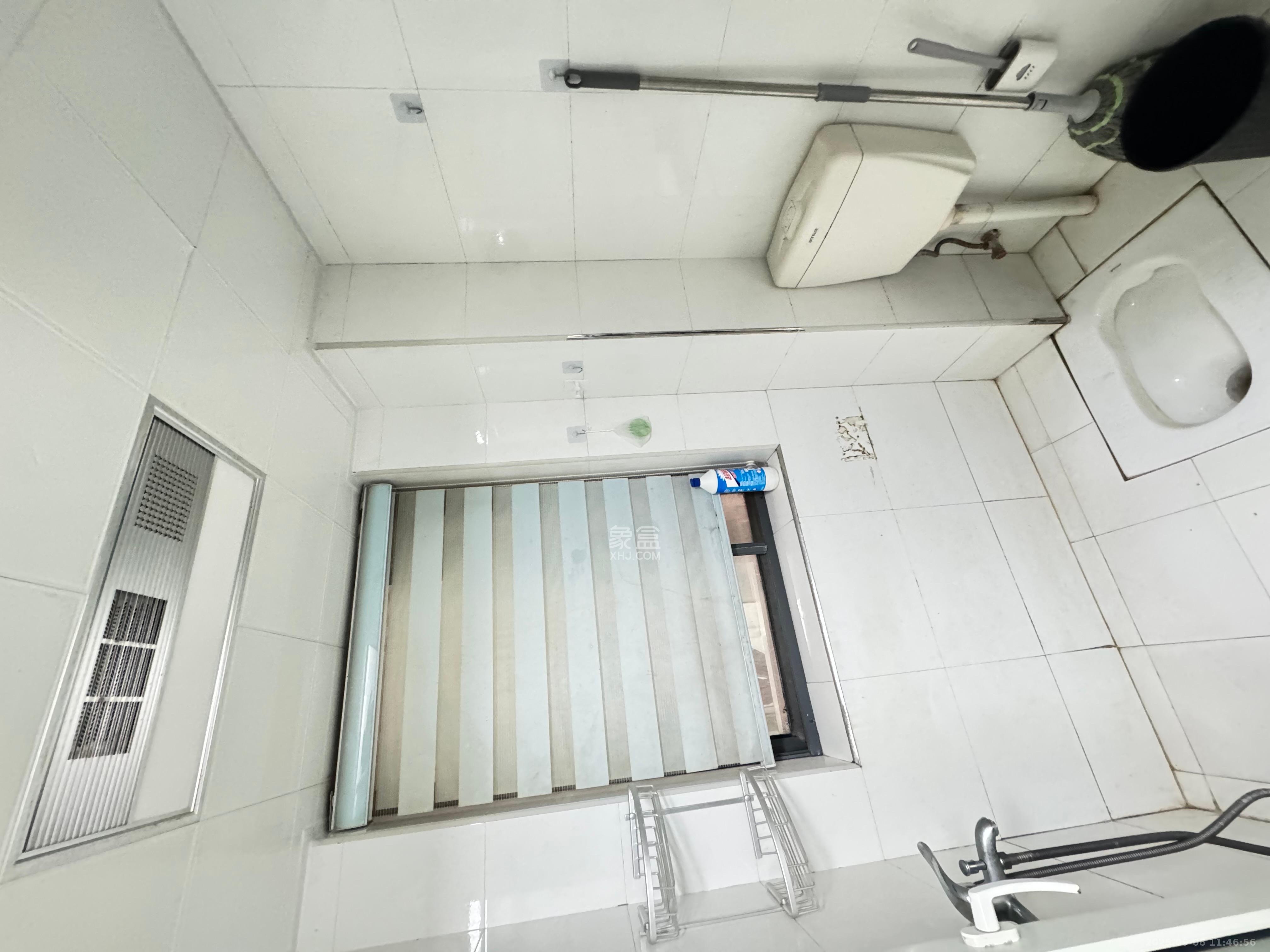 芙蓉蓉苑  2室1厅1卫    2500.0元/月室内图