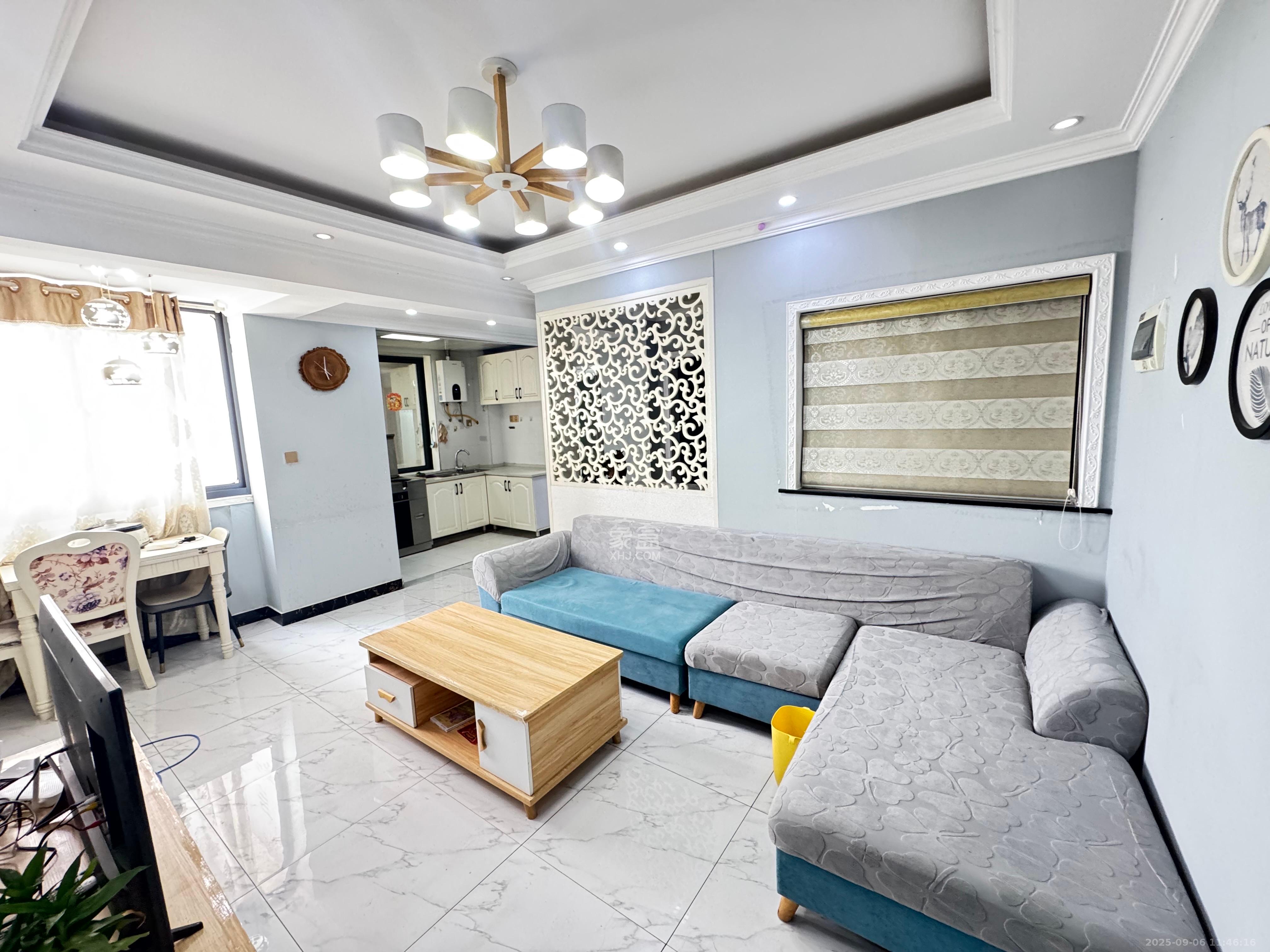 芙蓉蓉苑  2室1厅1卫    2500.0元/月 芙蓉蓉苑  2室1厅1卫    2500.0元/月室内图