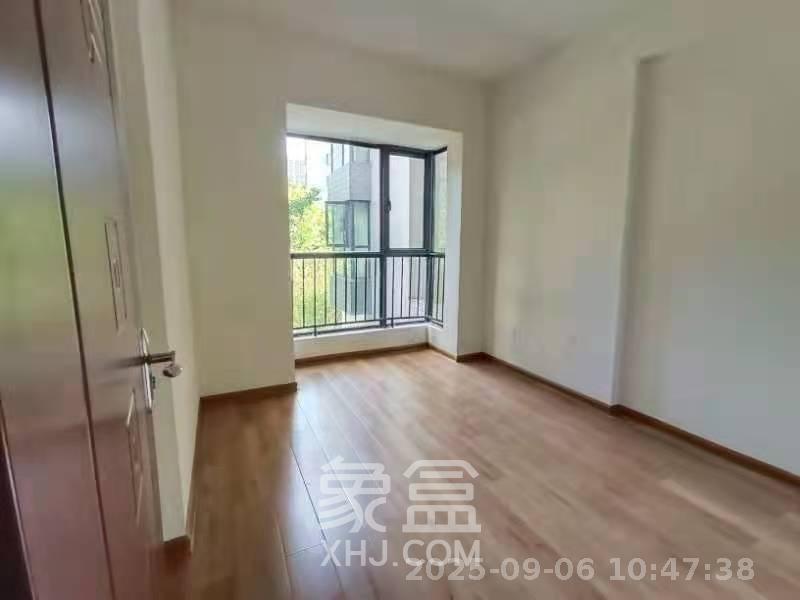 莱茵城 3室2厅2卫 2500.0元/月 莱茵城 3室2厅2卫 2500.0元/月室内图