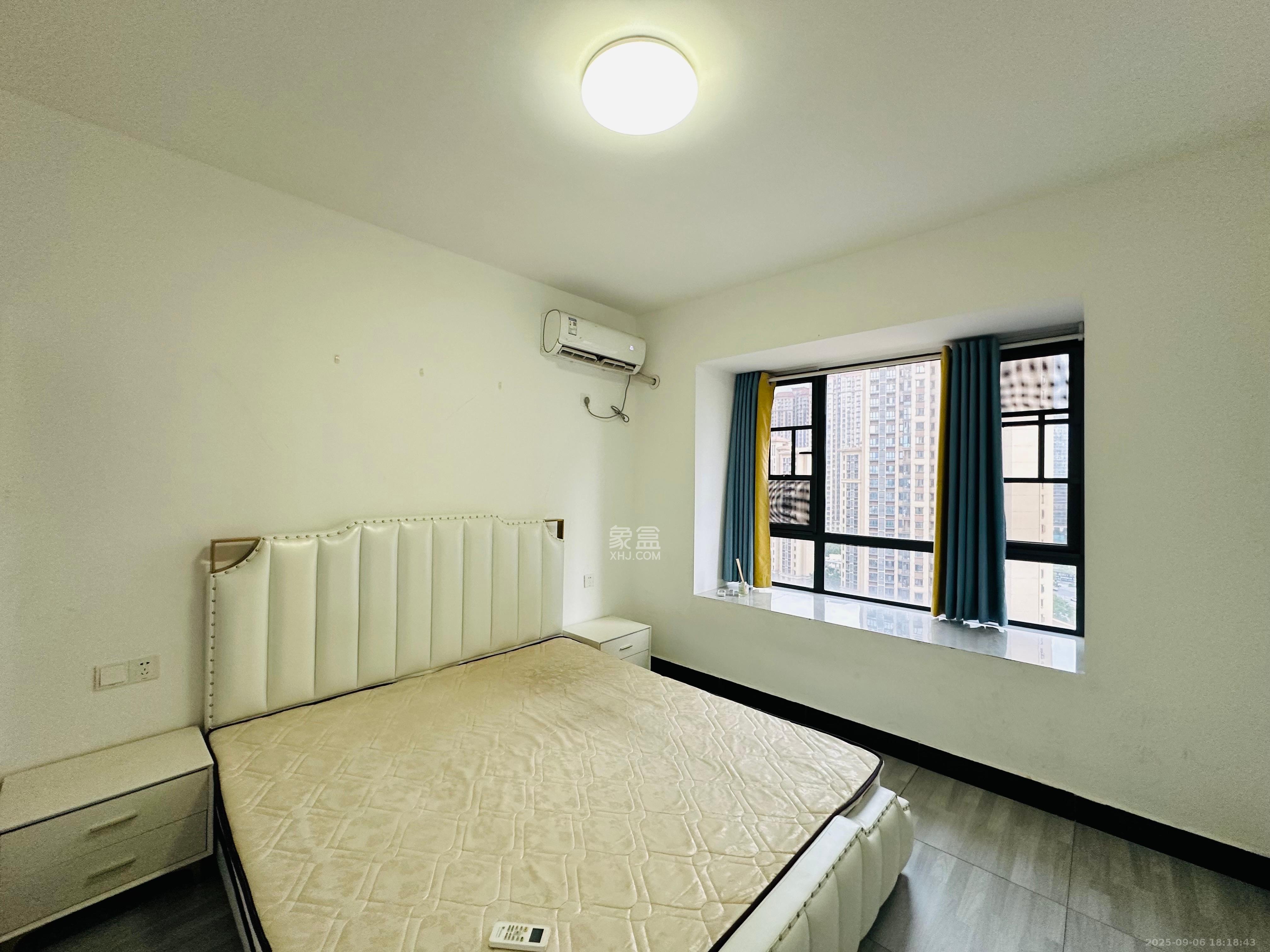 振业城三期 4室2厅2卫 3300.0元/月 振业城三期 4室2厅2卫 3300.0元/月室内图