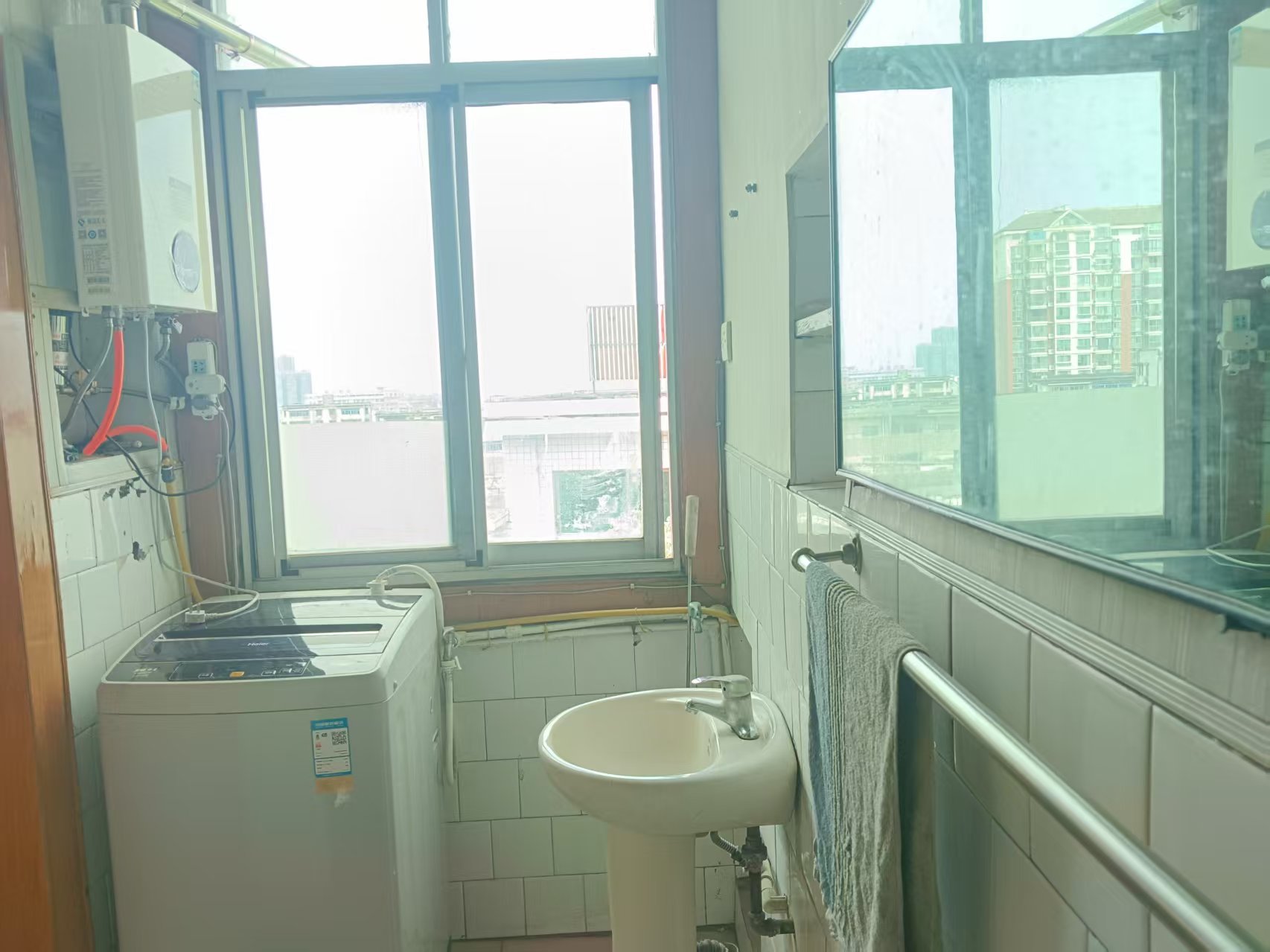 疾病控制中心 3室2厅1卫 900.0元/月 疾病控制中心 3室2厅1卫 900.0元/月室内图