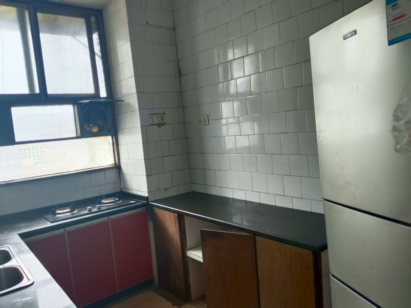 疾病控制中心 3室2厅1卫 900.0元/月 疾病控制中心 3室2厅1卫 900.0元/月室内图