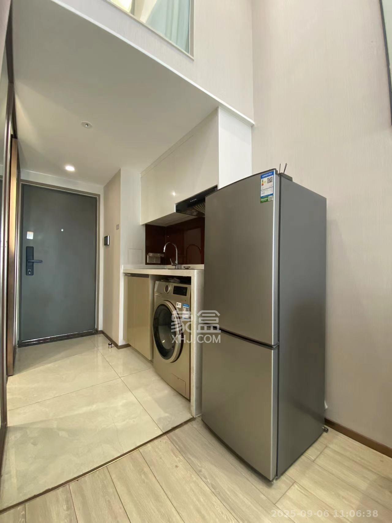 华远华时代 2室2厅1卫 2600.0元/月 华远华时代 2室2厅1卫 2600.0元/月室内图