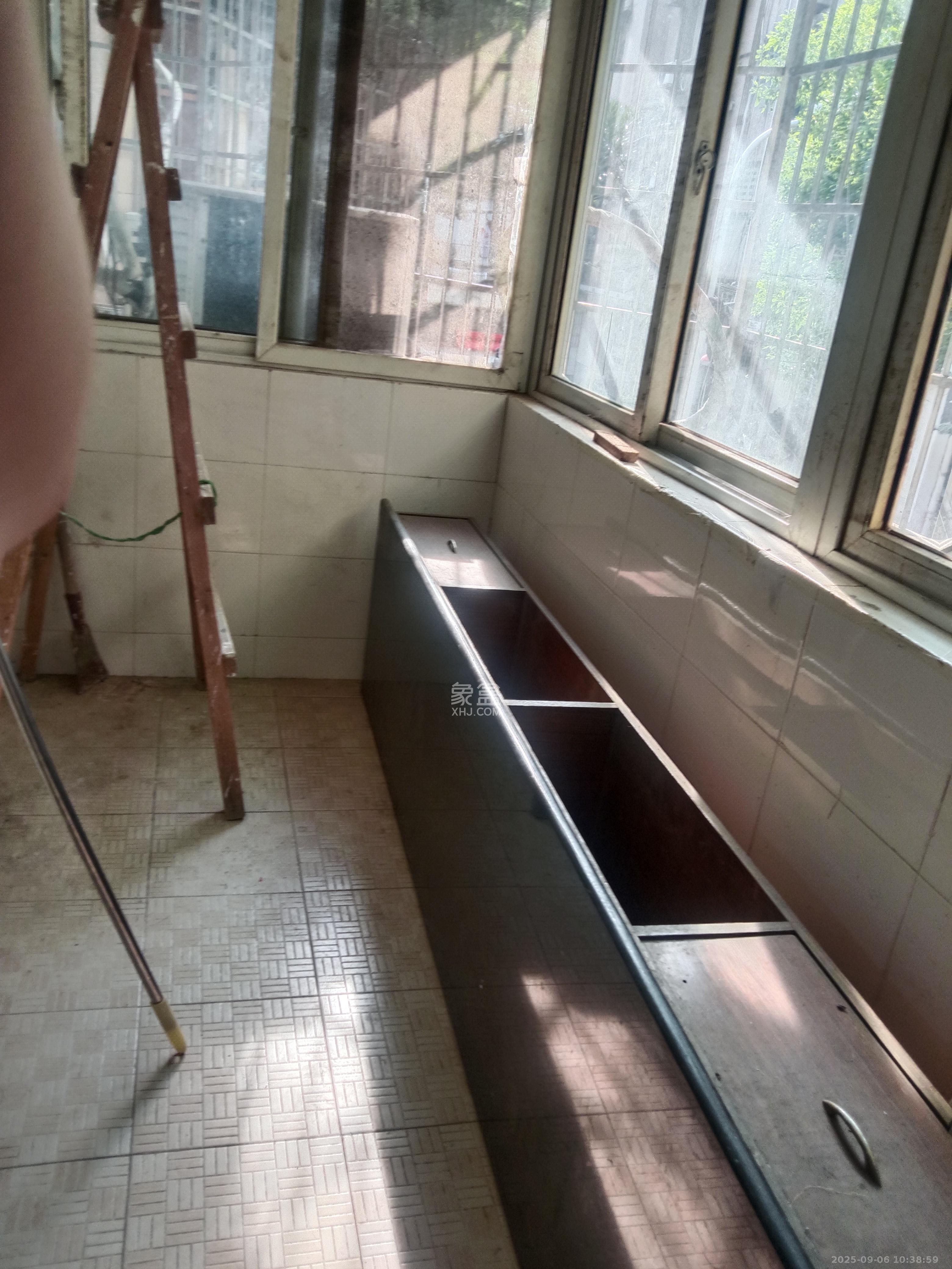 荷叶塘社区(雨花区) 3室1厅1卫 1500.0元/月 荷叶塘社区(雨花区) 3室1厅1卫 1500.0元/月室内图