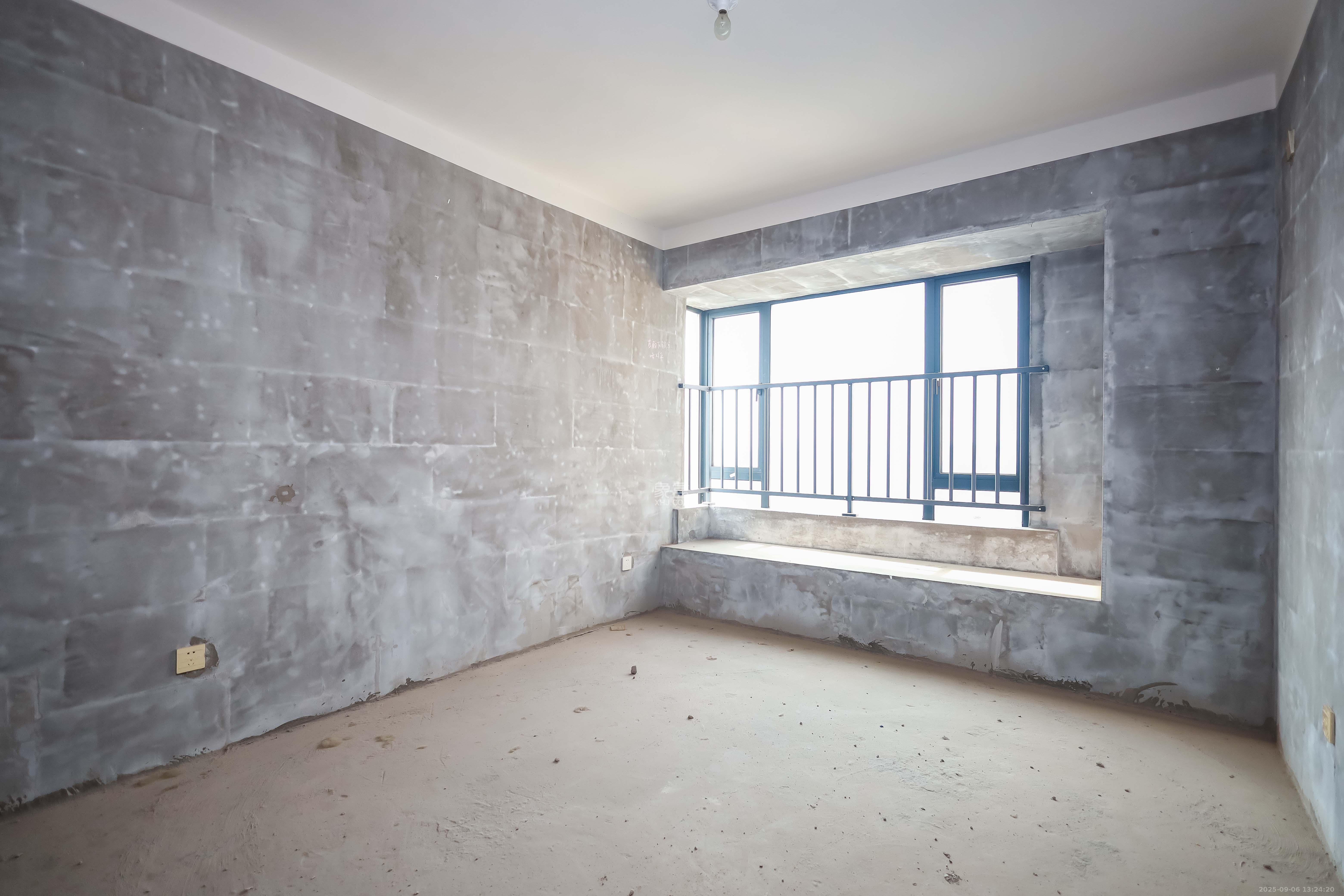 长房云时代 4室2厅2卫 115.0万 长房云时代 4室2厅2卫 115.0万卧室