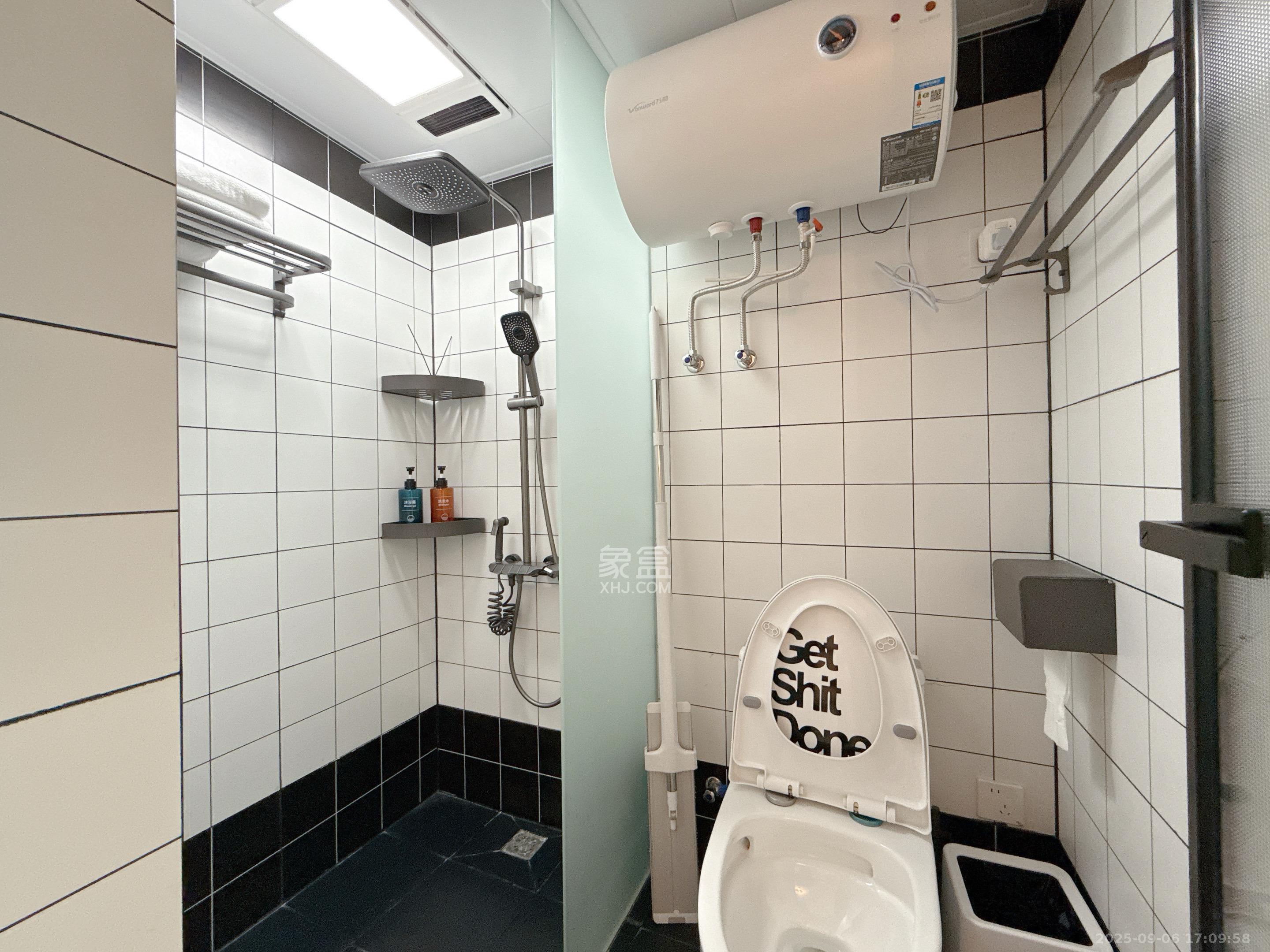 华润置地中心  2室1厅1卫    4000.0元/月 华润置地中心  2室1厅1卫    4000.0元/月室内图