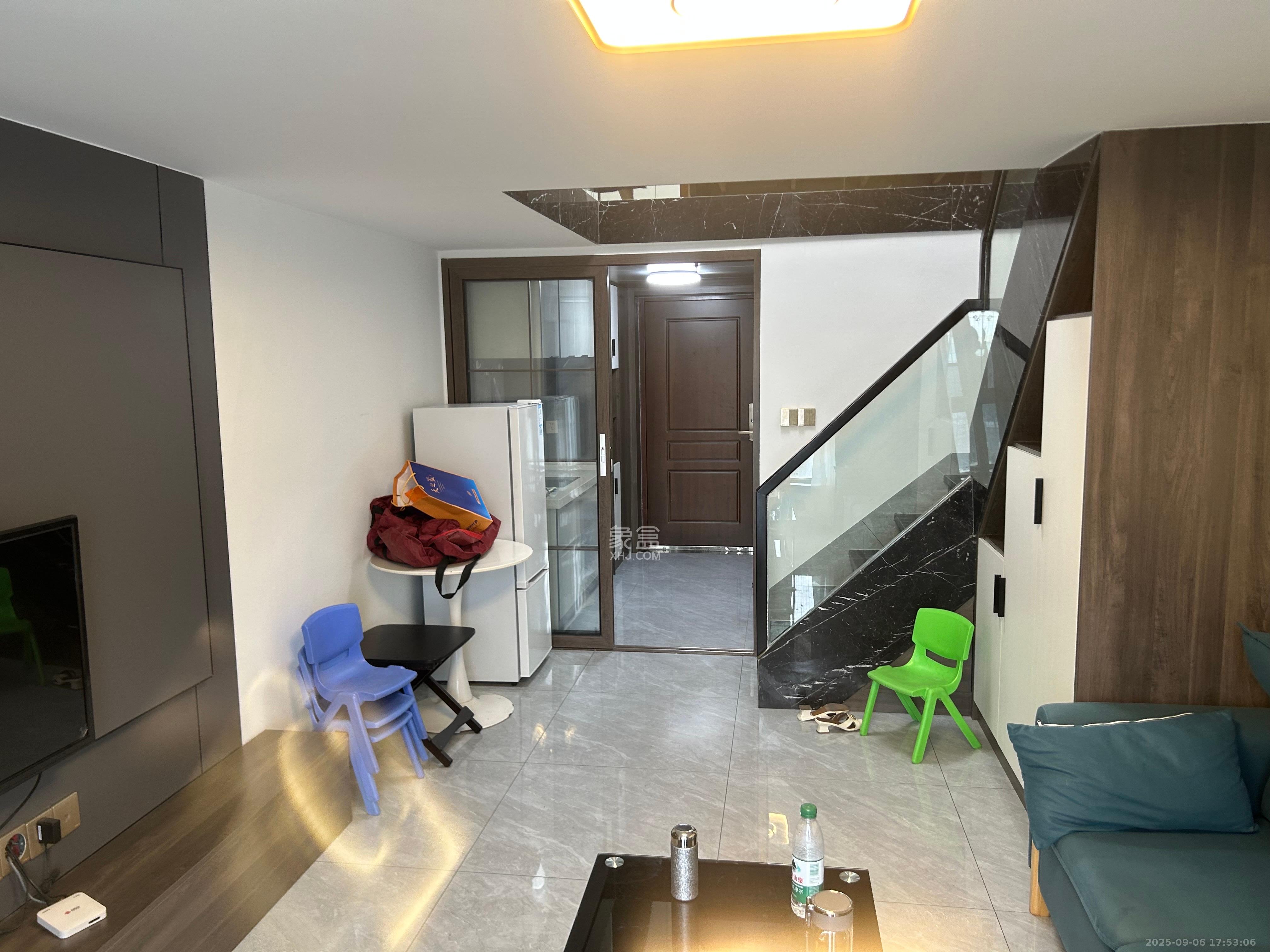 梅溪湖金茂湾 2室2厅2卫 2000.0元/月 梅溪湖金茂湾 2室2厅2卫 2000.0元/月室内图