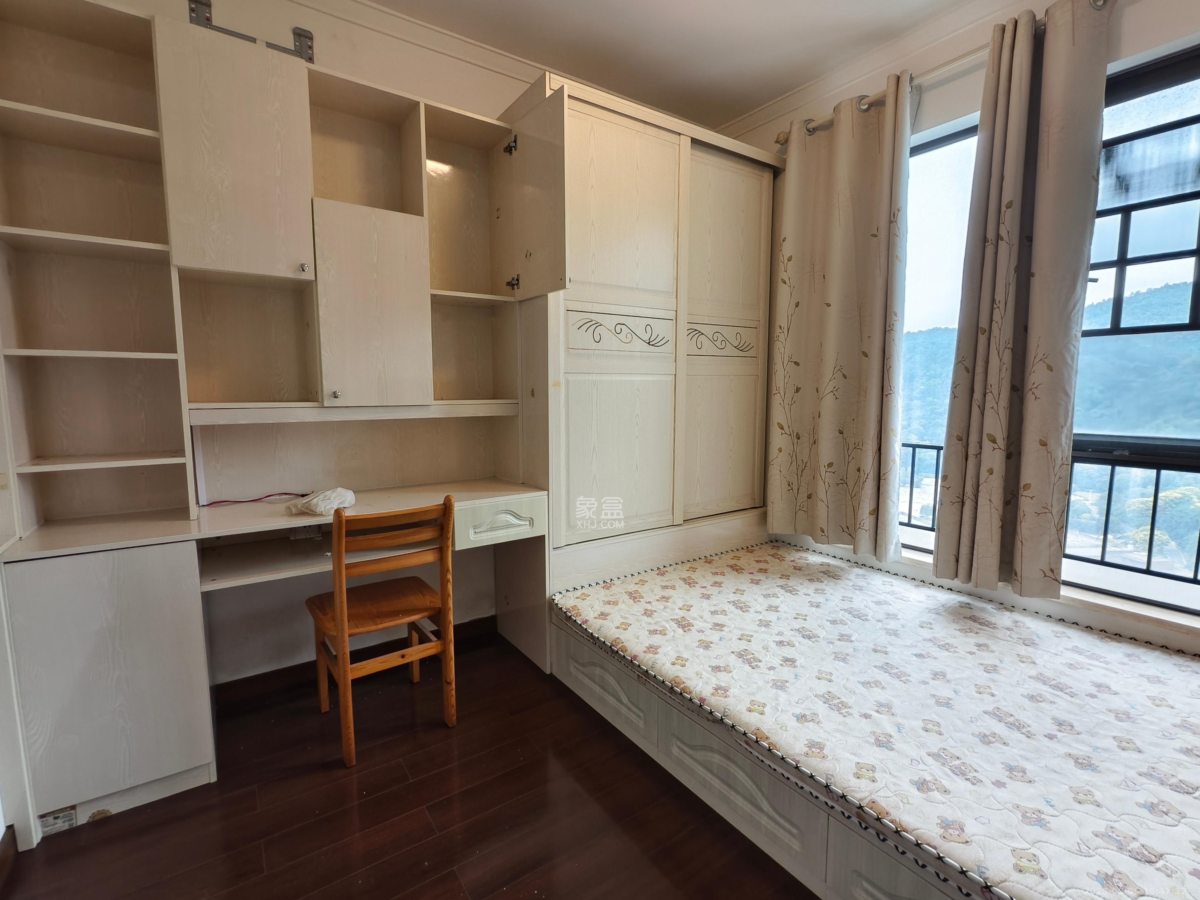 万科里梅溪郡 3室2厅1卫 3380.0元/月 万科里梅溪郡 3室2厅1卫 3380.0元/月室内图