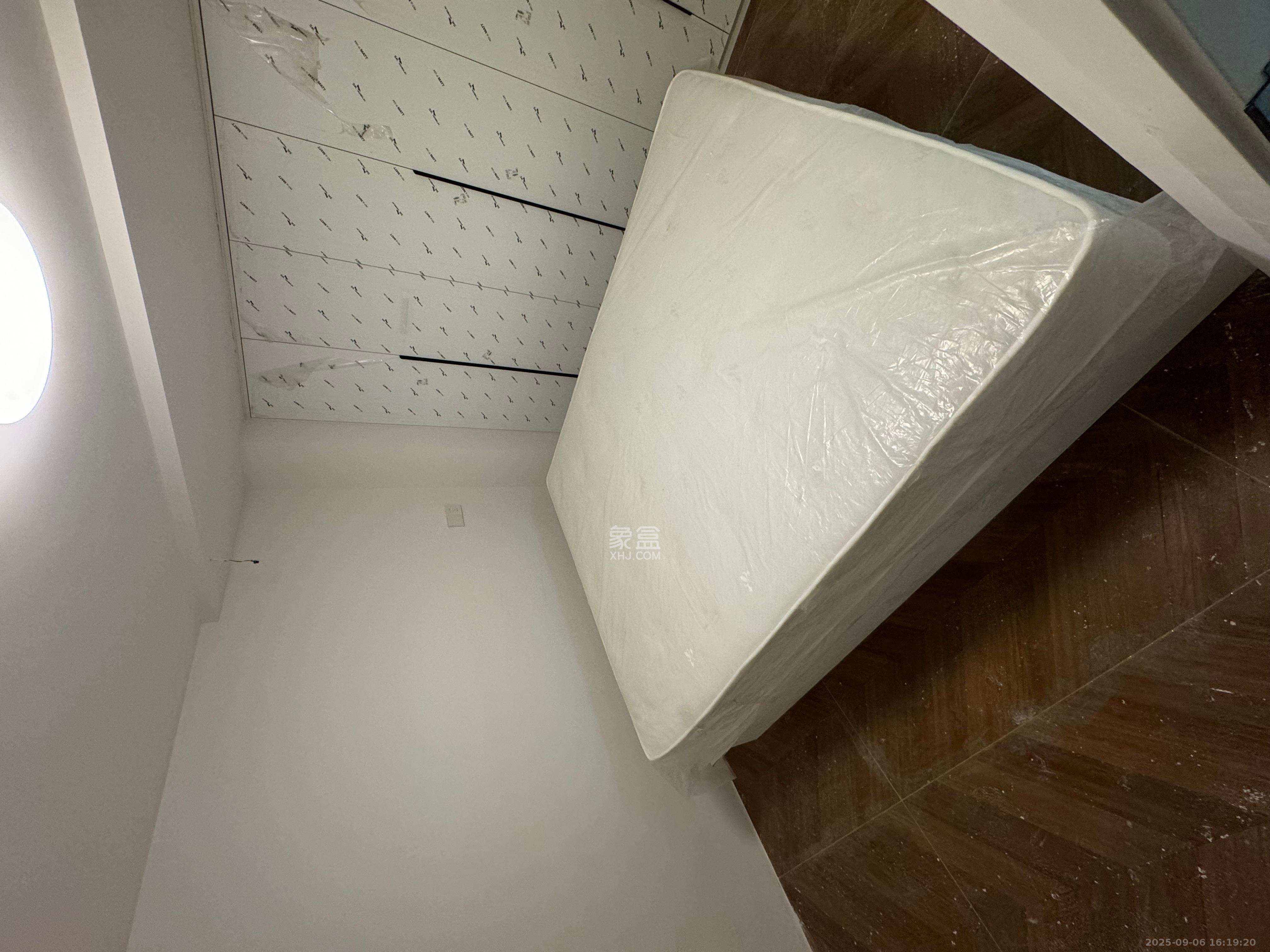 佳兆业云顶都汇  1室0厅0卫    1700.0元/月室内图