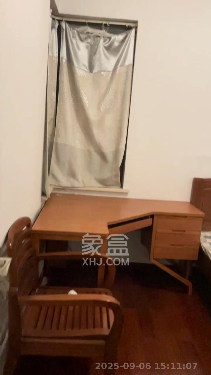 金域南外滩（望江佳园）  2室1厅1卫   2800.00元/月室内图