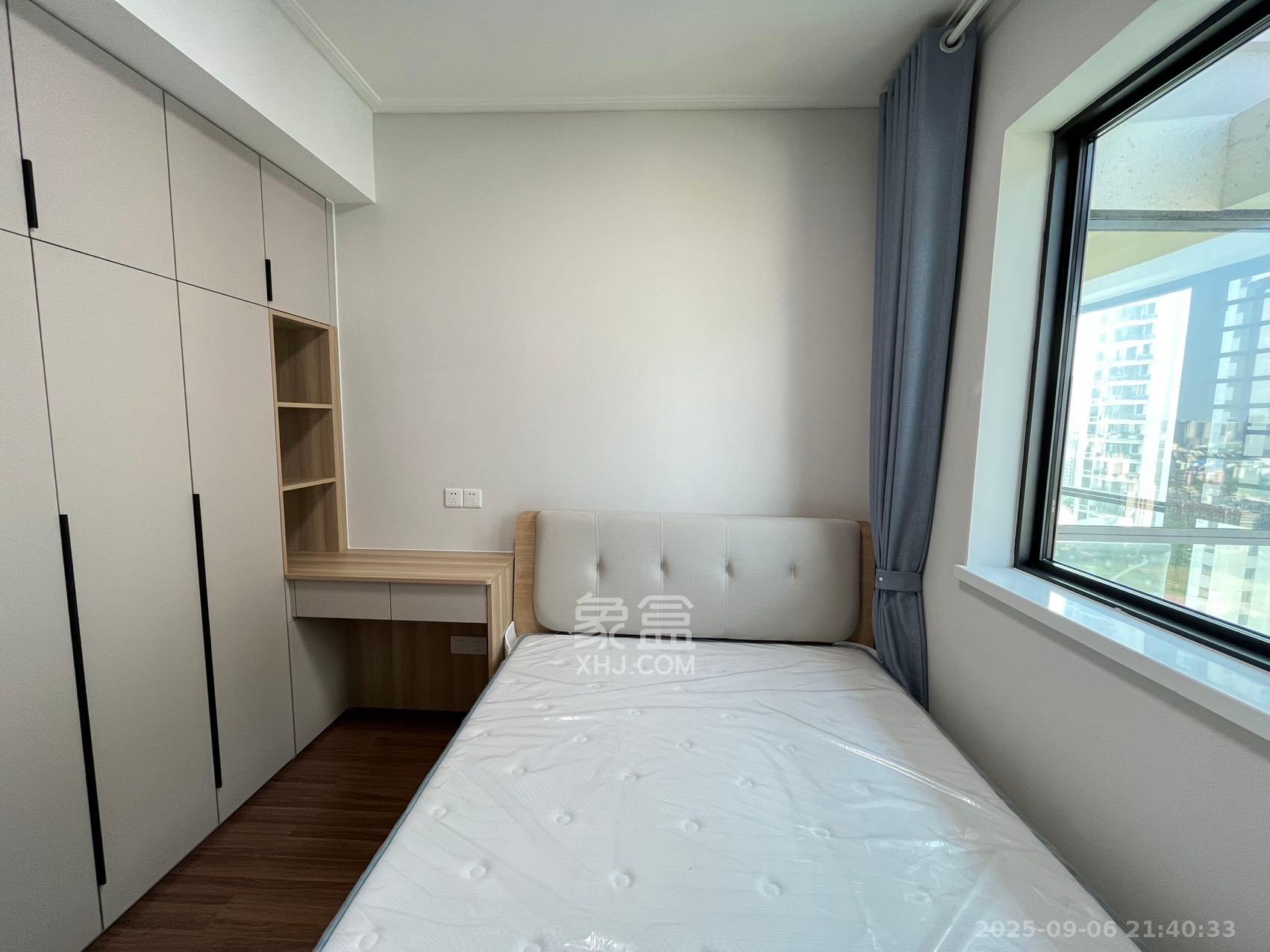 保利中环广场(保利中悦苑)  4室2厅2卫    4500.0元/月 保利中环广场(保利中悦苑)  4室2厅2卫    4500.0元/月室内图