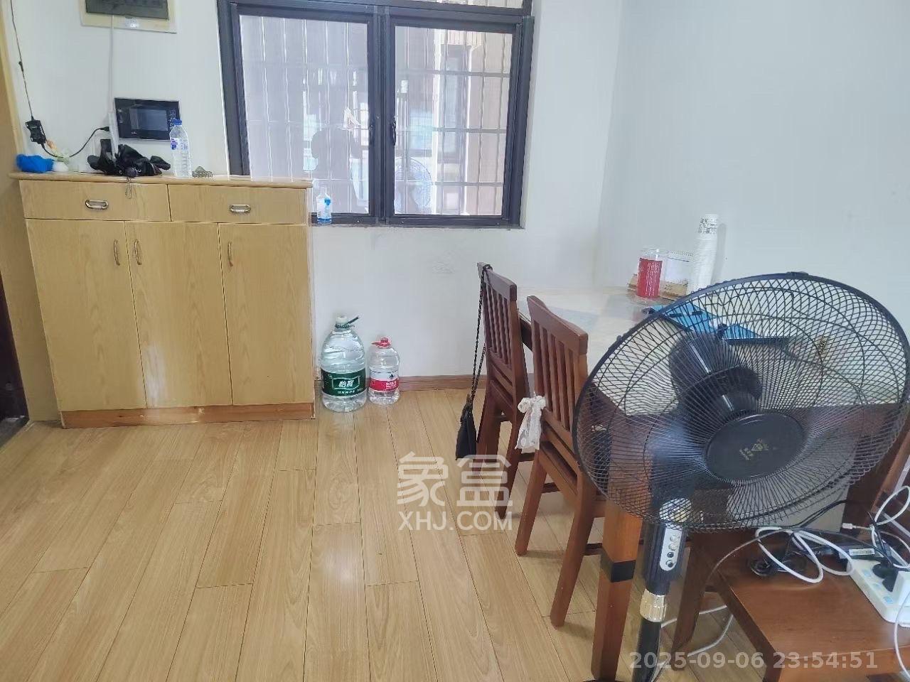 东上一品  1室0厅1卫    1580.0元/月室内图