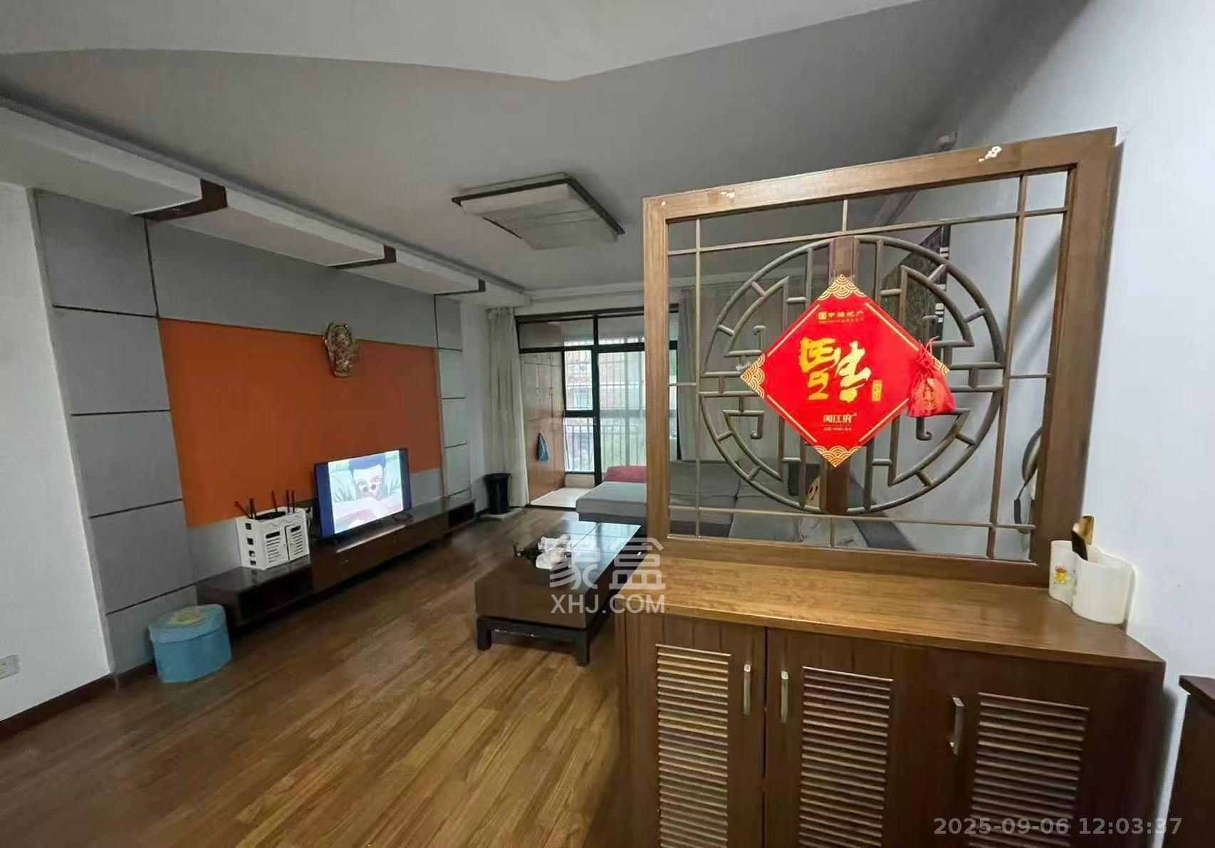 盛世康城  3室2厅2卫   1800.00元/月室内图