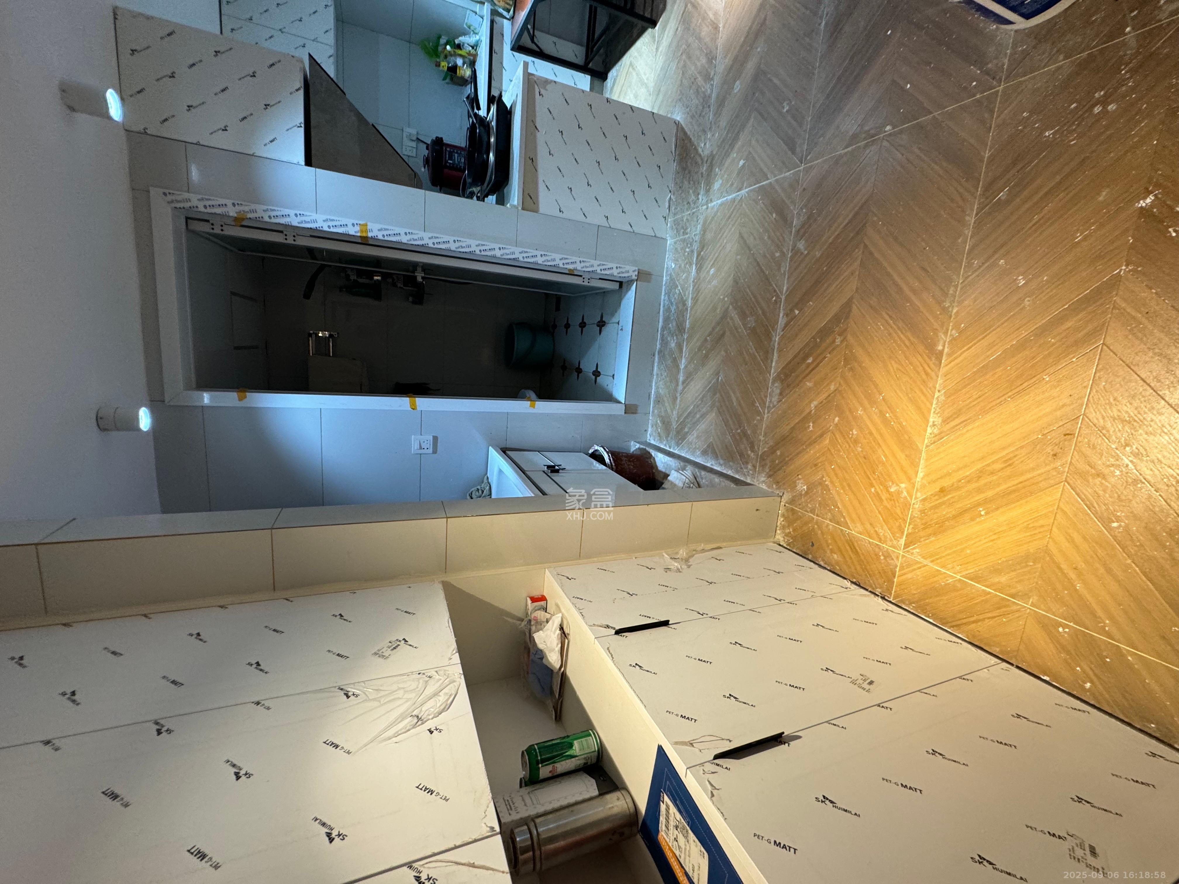 佳兆业云顶都汇 1室0厅0卫 1700.0元/月 佳兆业云顶都汇 1室0厅0卫 1700.0元/月室内图