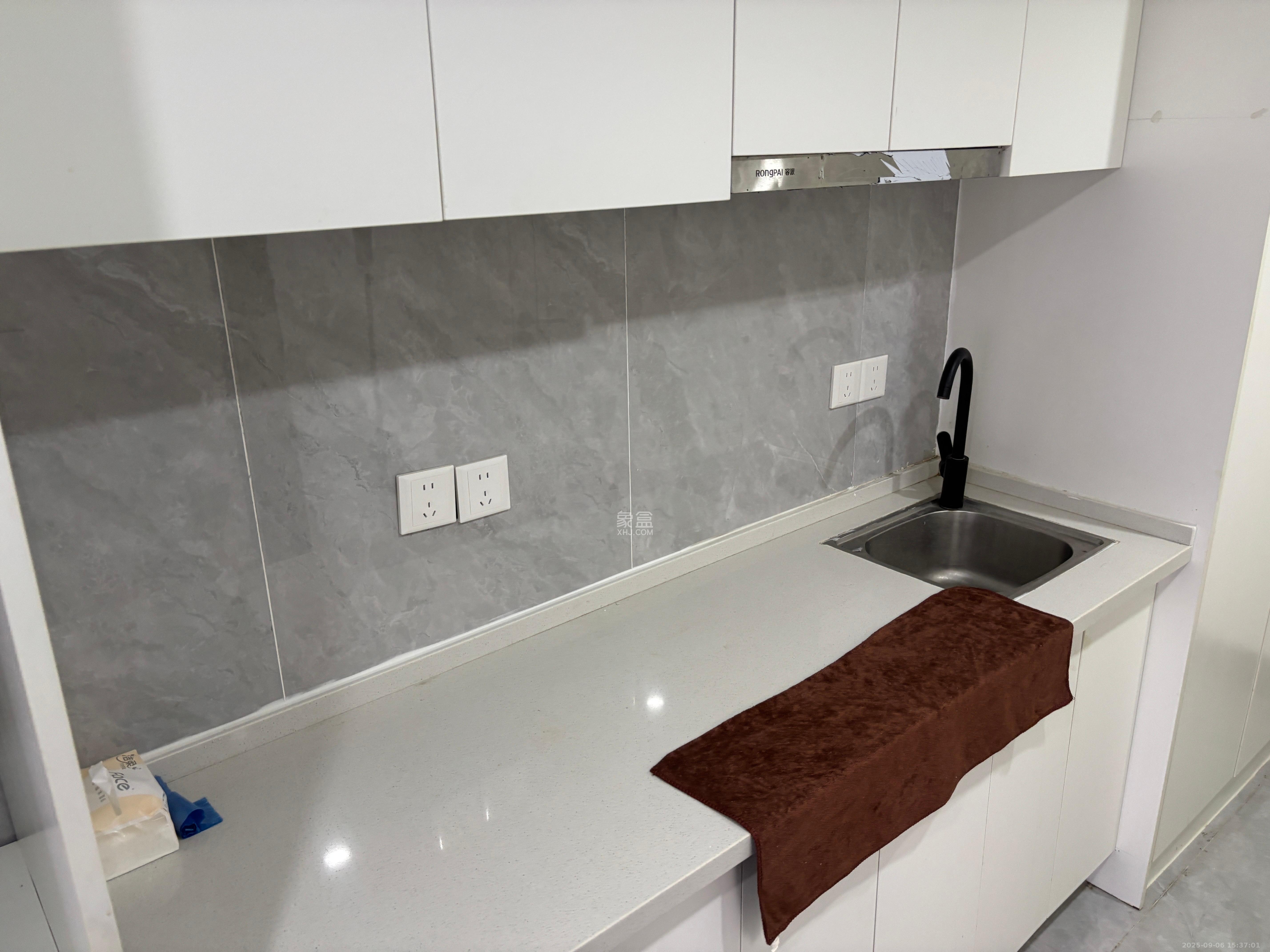 爱家当代境  1室1厅1卫    1200.0元/月室内图