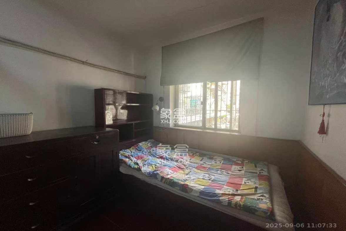 新运公寓  2室2厅1卫    2100.0元/月 新运公寓  2室2厅1卫    2100.0元/月室内图