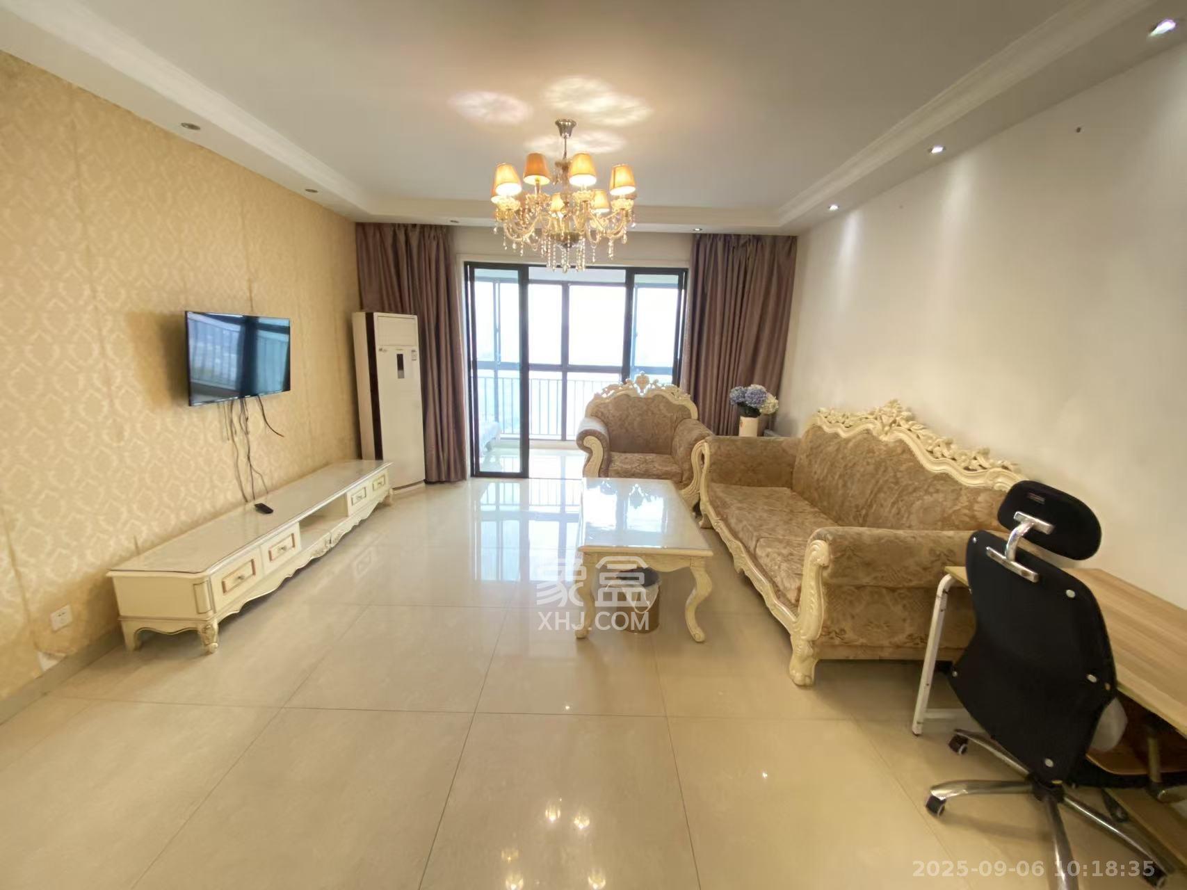 钱隆樽品(一、二、三期) 3室2厅2卫 2800.0元/月 钱隆樽品(一、二、三期) 3室2厅2卫 2800.0元/月室内图