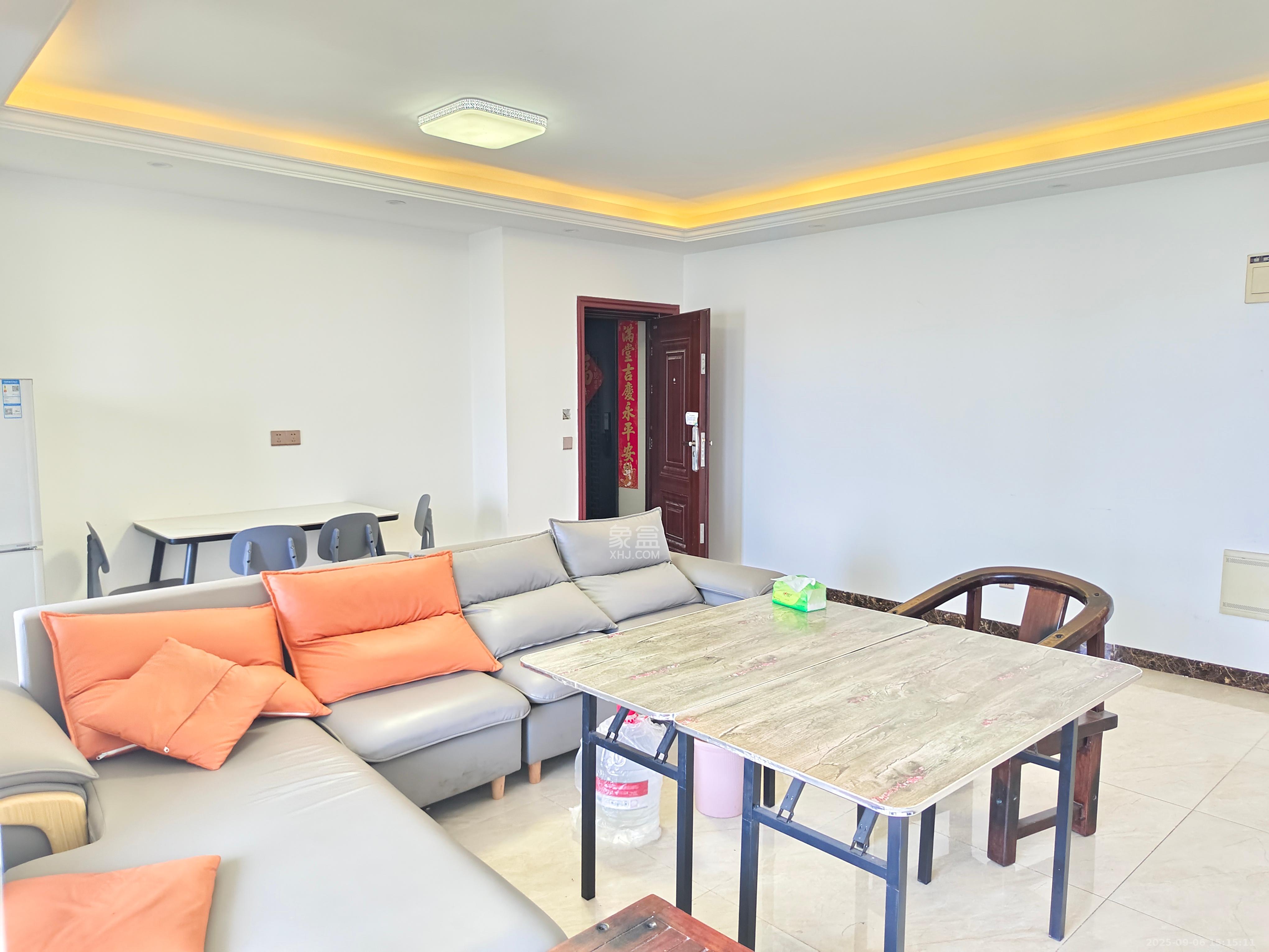 洋湖18克拉(旷远洋湖18克拉)  4室2厅2卫    3200.0元/月 洋湖18克拉(旷远洋湖18克拉)  4室2厅2卫    3200.0元/月