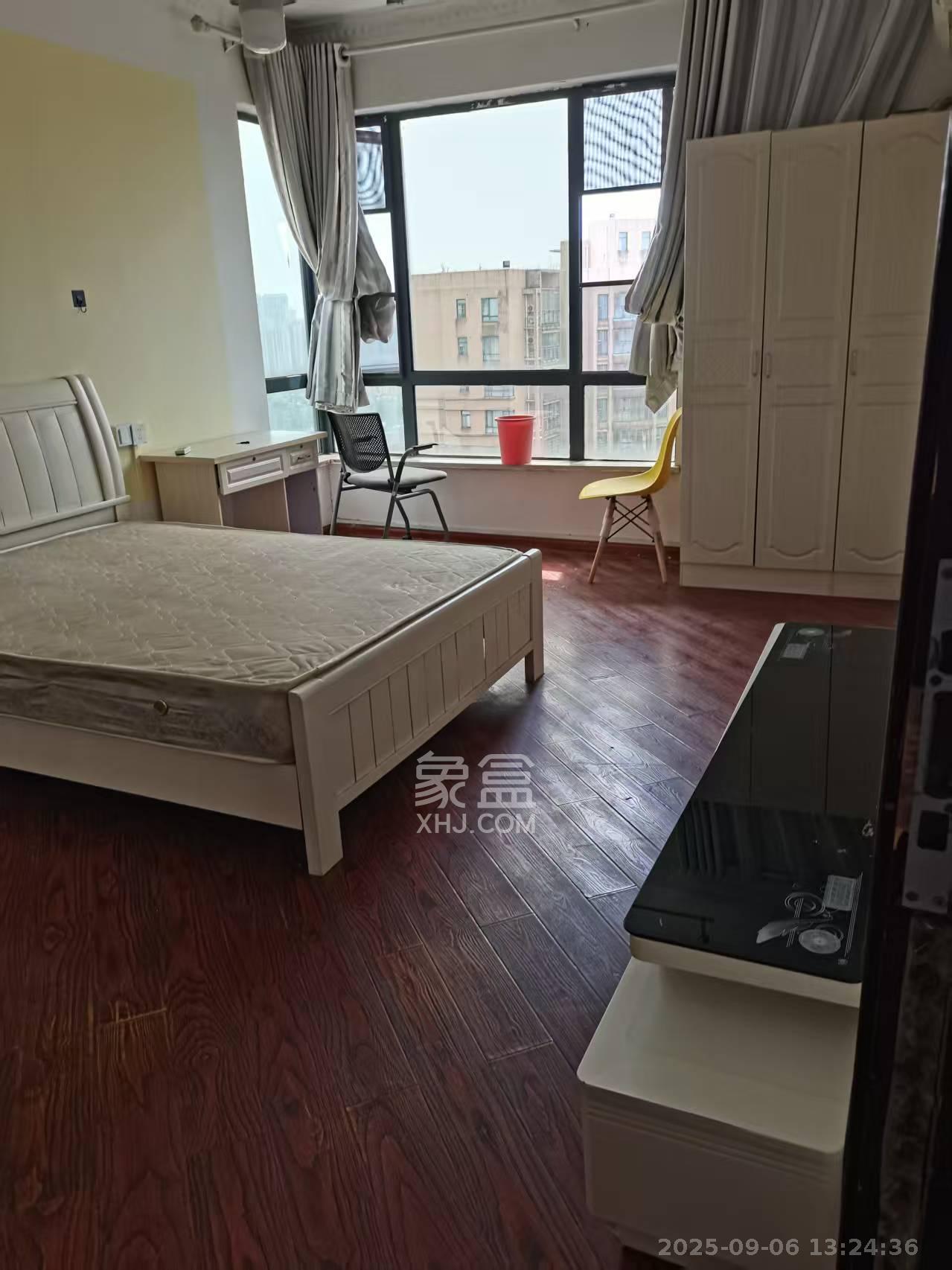 江河双水湾  1室1厅1卫    800.0元/月室内图