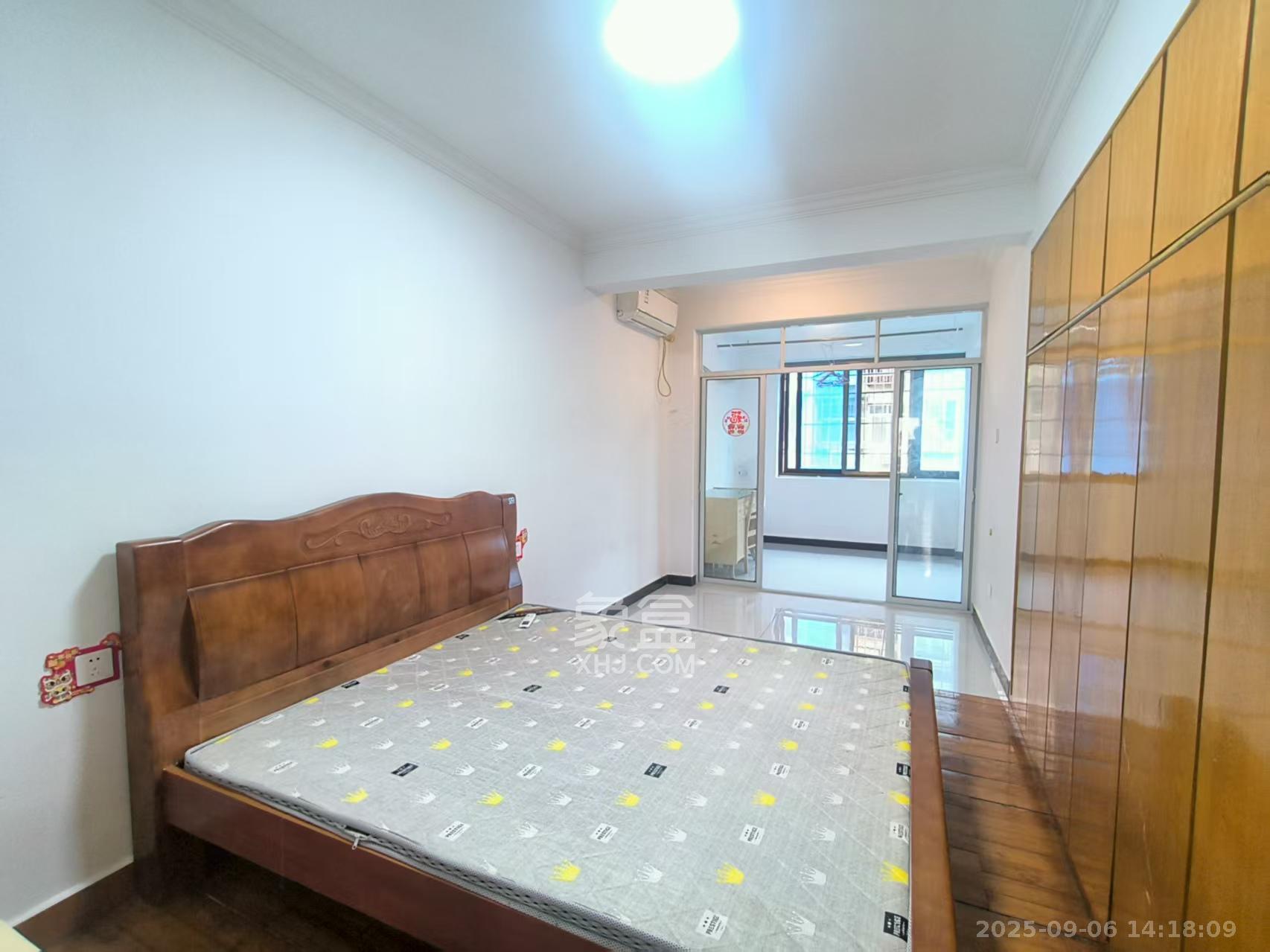 乔庄社区  3室1厅1卫    1900.0元/月室内图