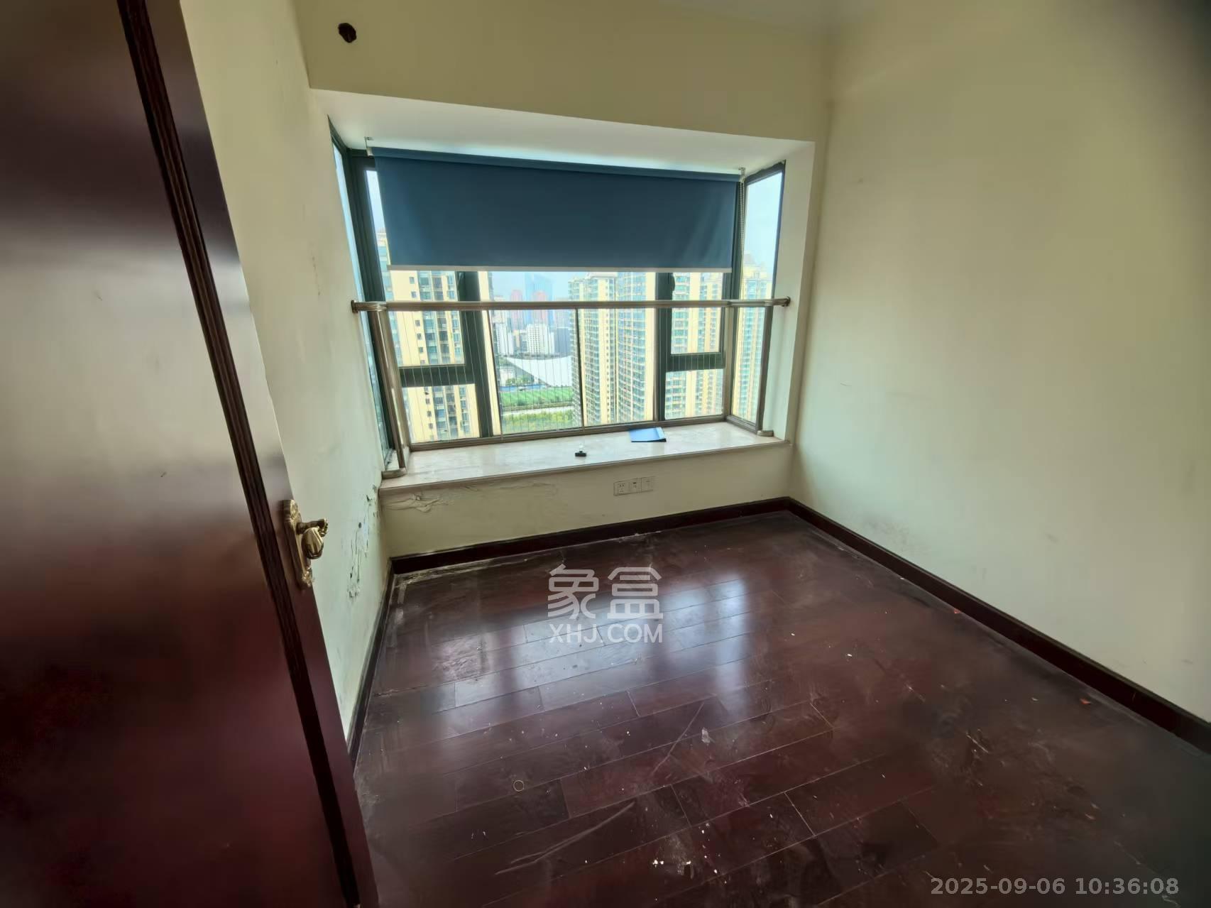 恒大绿洲 4室2厅2卫 3500.0元/月 恒大绿洲 4室2厅2卫 3500.0元/月室内图