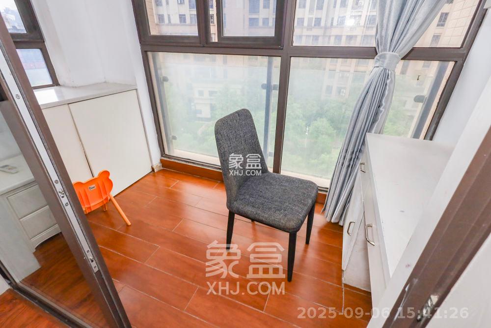 南山雍江汇(滨江国际新城) 3室2厅1卫 3000.0元/月 南山雍江汇(滨江国际新城) 3室2厅1卫 3000.0元/月室内图