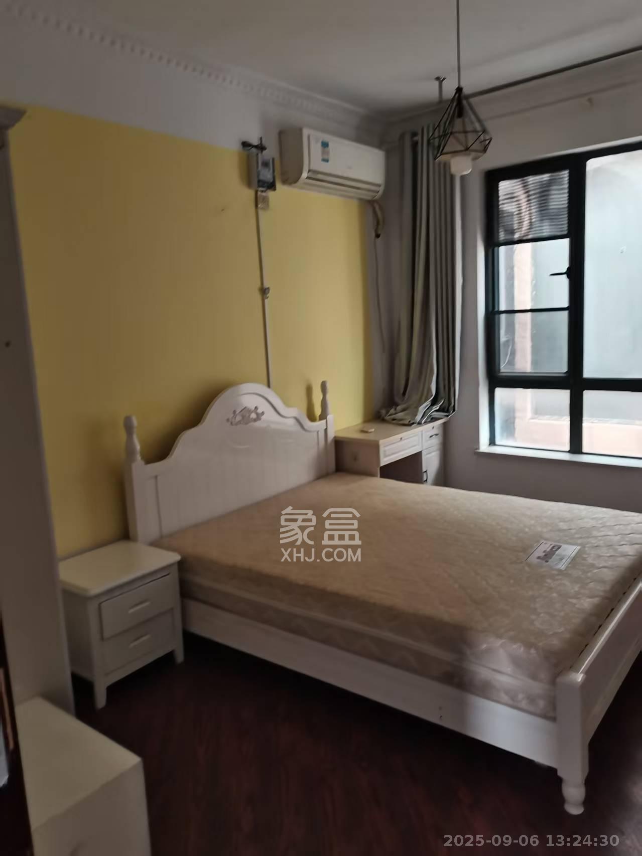 江河双水湾 1室1厅1卫 800.0元/月 江河双水湾 1室1厅1卫 800.0元/月室内图