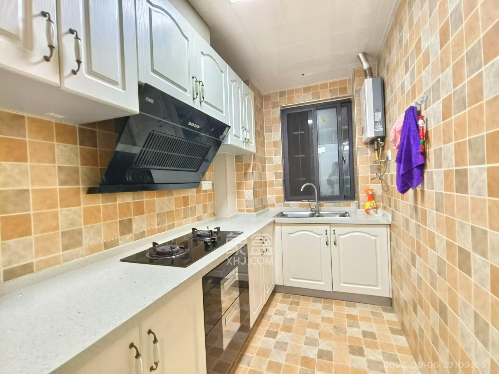 绿地中央广场 3室2厅1卫 3000.0元/月 绿地中央广场 3室2厅1卫 3000.0元/月室内图