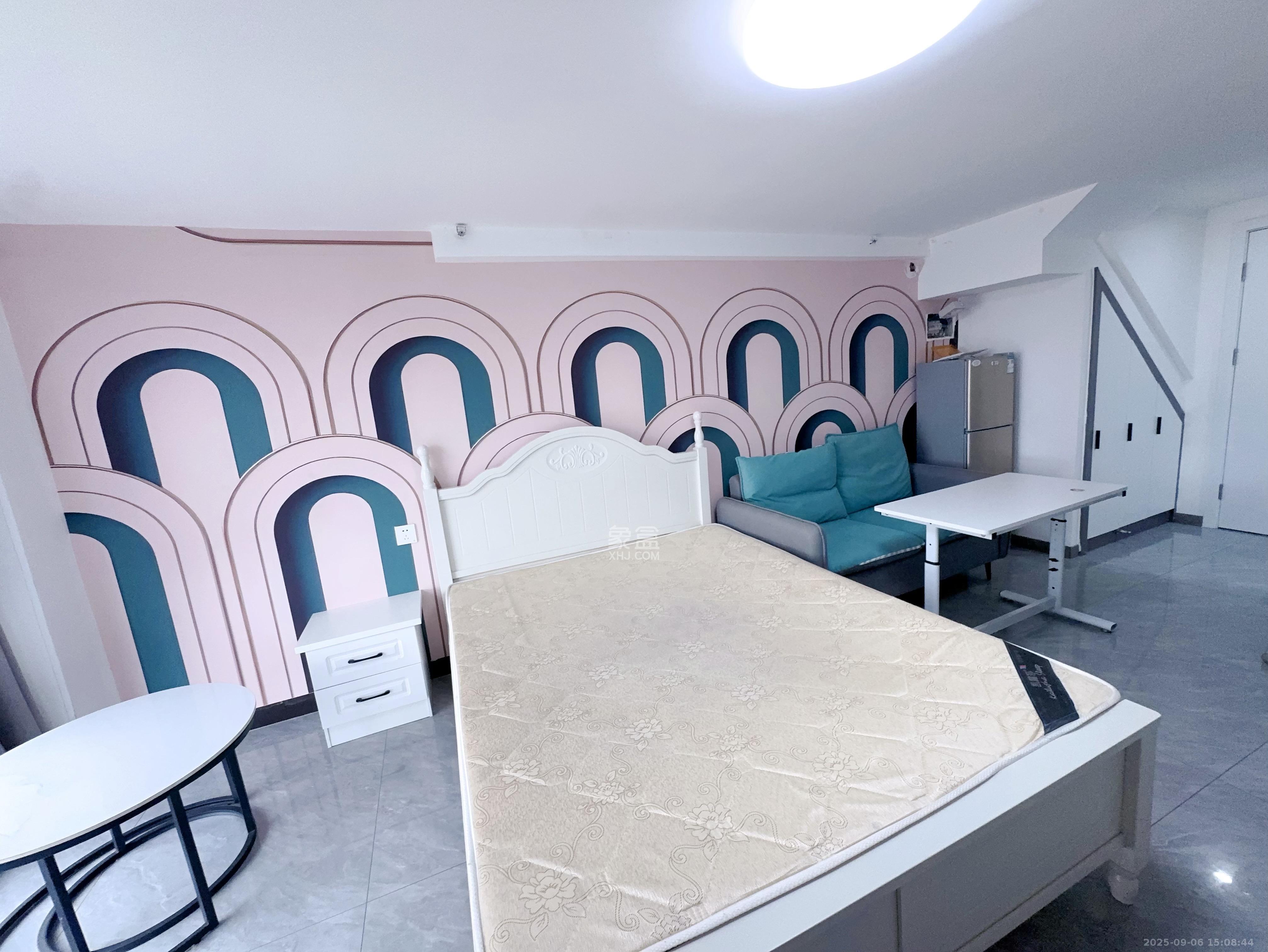 金地中交麓谷香颂(金地中交雅苑) 1室1厅1卫 1300.0元/月 金地中交麓谷香颂(金地中交雅苑) 1室1厅1卫 1300.0元/月室内图