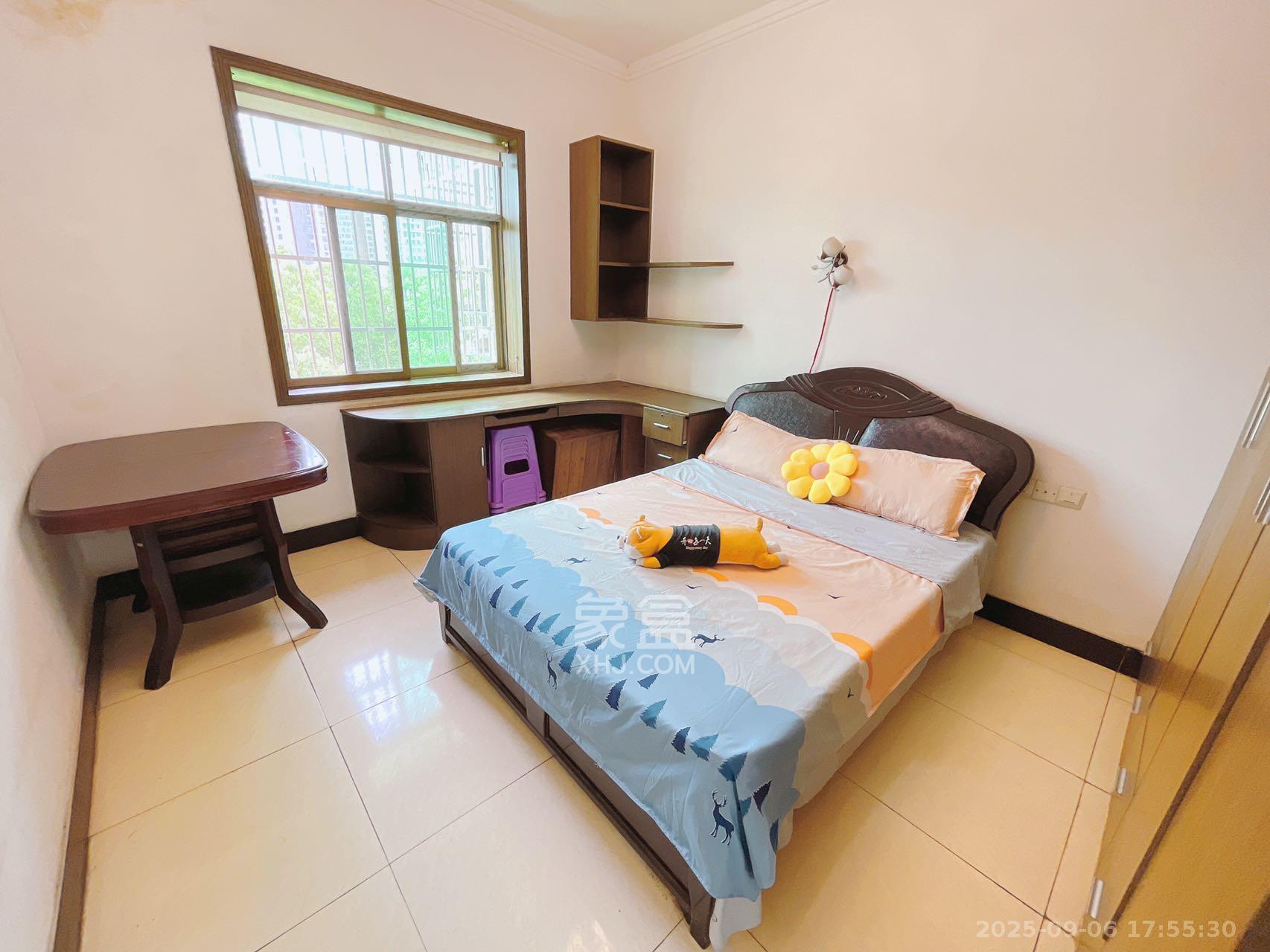 鼓风机械厂宿舍 2室2厅1卫 1700.0元/月 鼓风机械厂宿舍 2室2厅1卫 1700.0元/月室内图