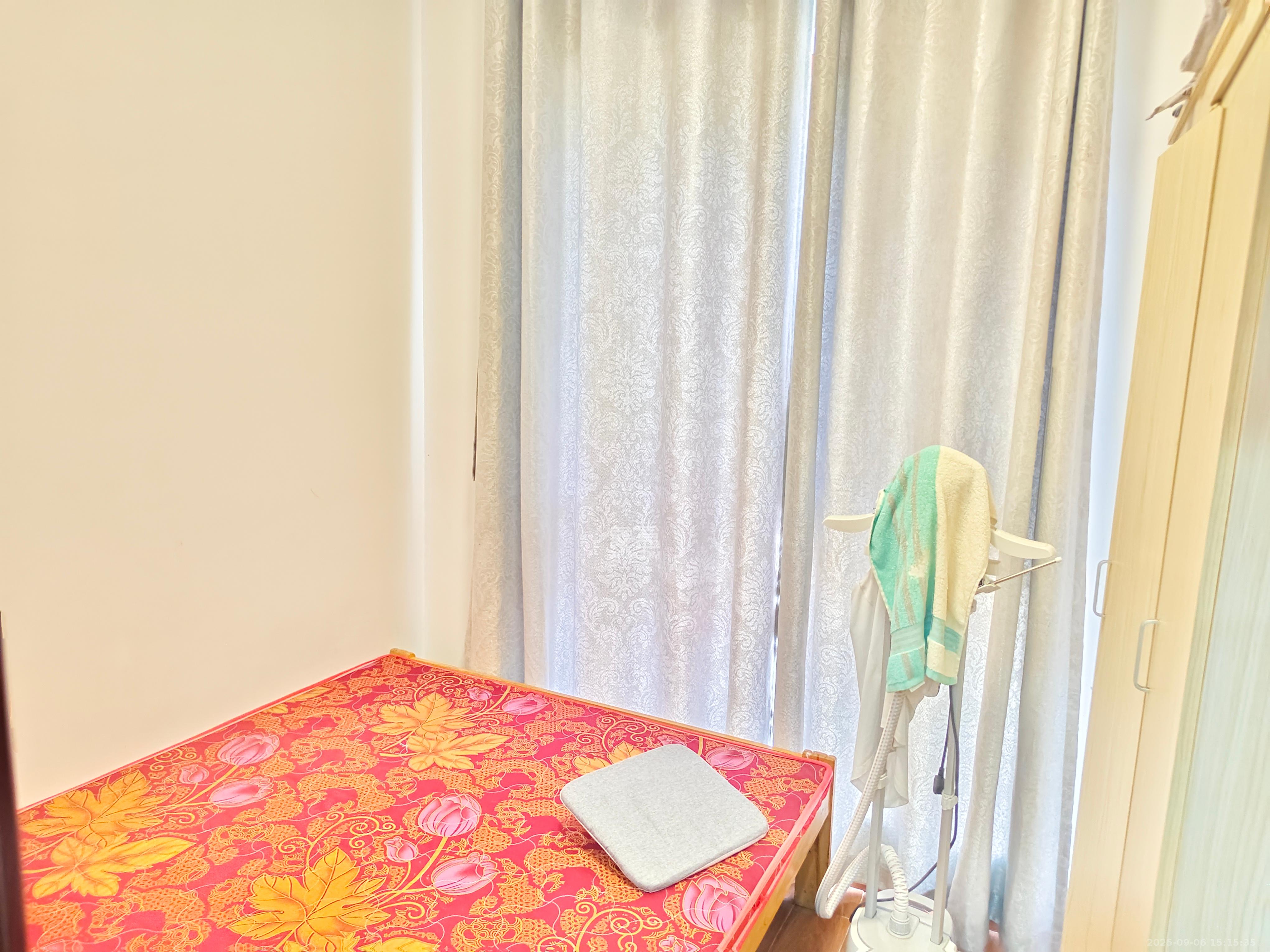 洋湖18克拉(旷远洋湖18克拉) 4室2厅2卫 3200.0元/月 洋湖18克拉(旷远洋湖18克拉) 4室2厅2卫 3200.0元/月室内图