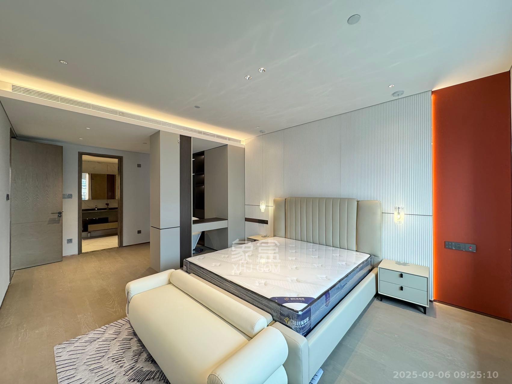 长沙悦府（华润万象城）  4室2厅3卫    16000.0元/月室内图