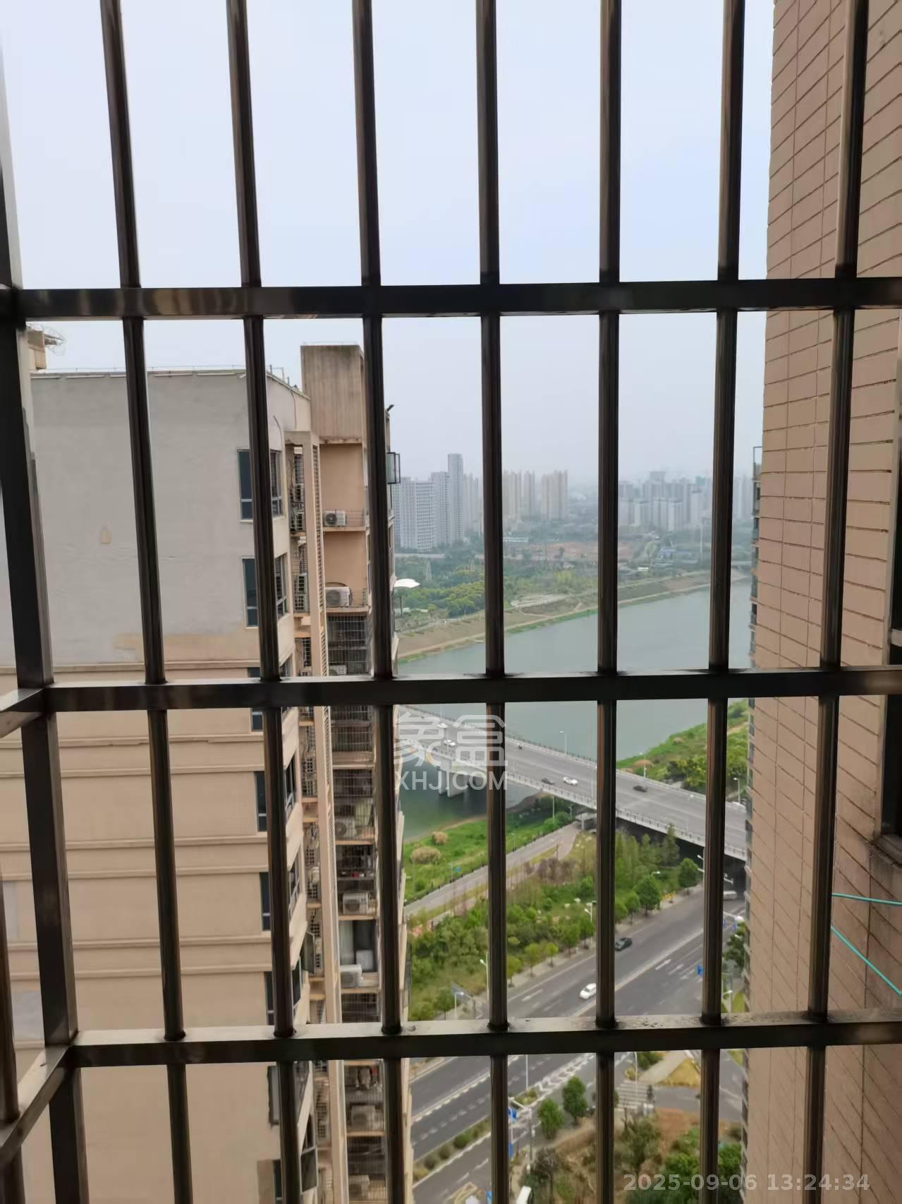 江河双水湾 1室1厅1卫 800.0元/月 江河双水湾 1室1厅1卫 800.0元/月室内图