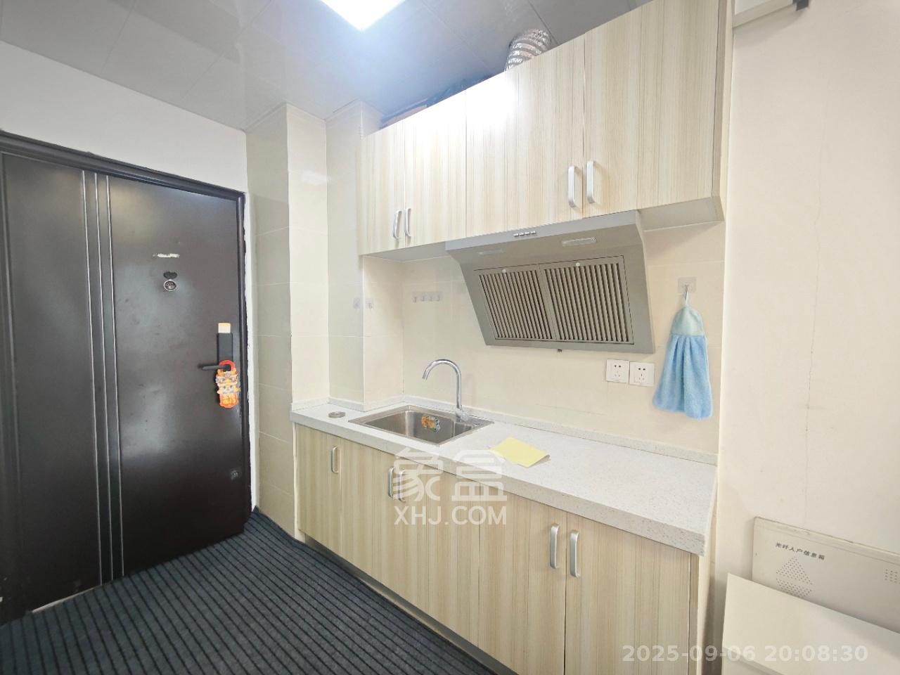 梅溪国际公寓(步步高新天地) 1室0厅1卫 1600.0元/月 梅溪国际公寓(步步高新天地) 1室0厅1卫 1600.0元/月室内图