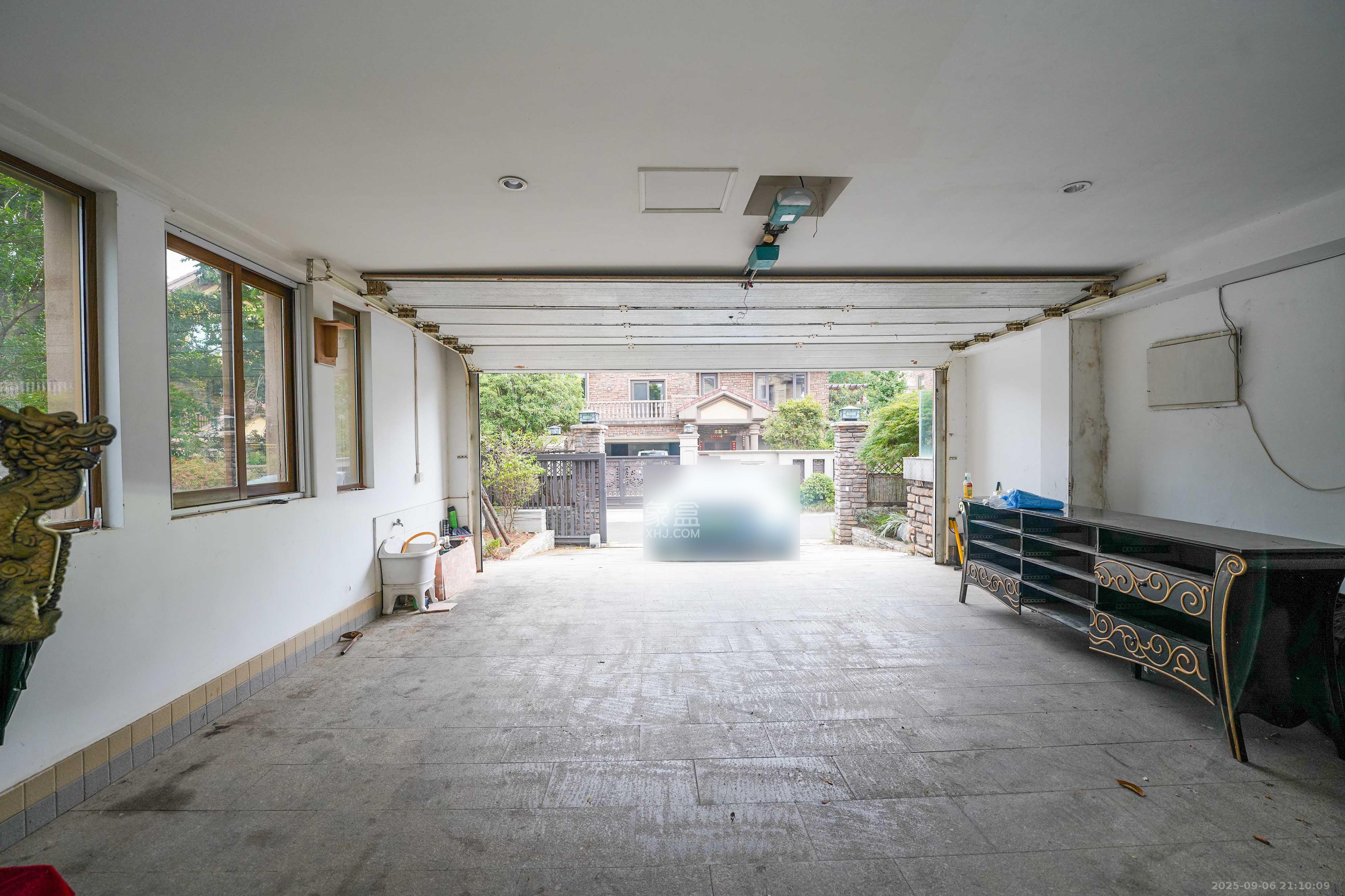 保利阆峰云墅  7室3厅5卫    730.0万 保利阆峰云墅  7室3厅5卫    730.0万其他