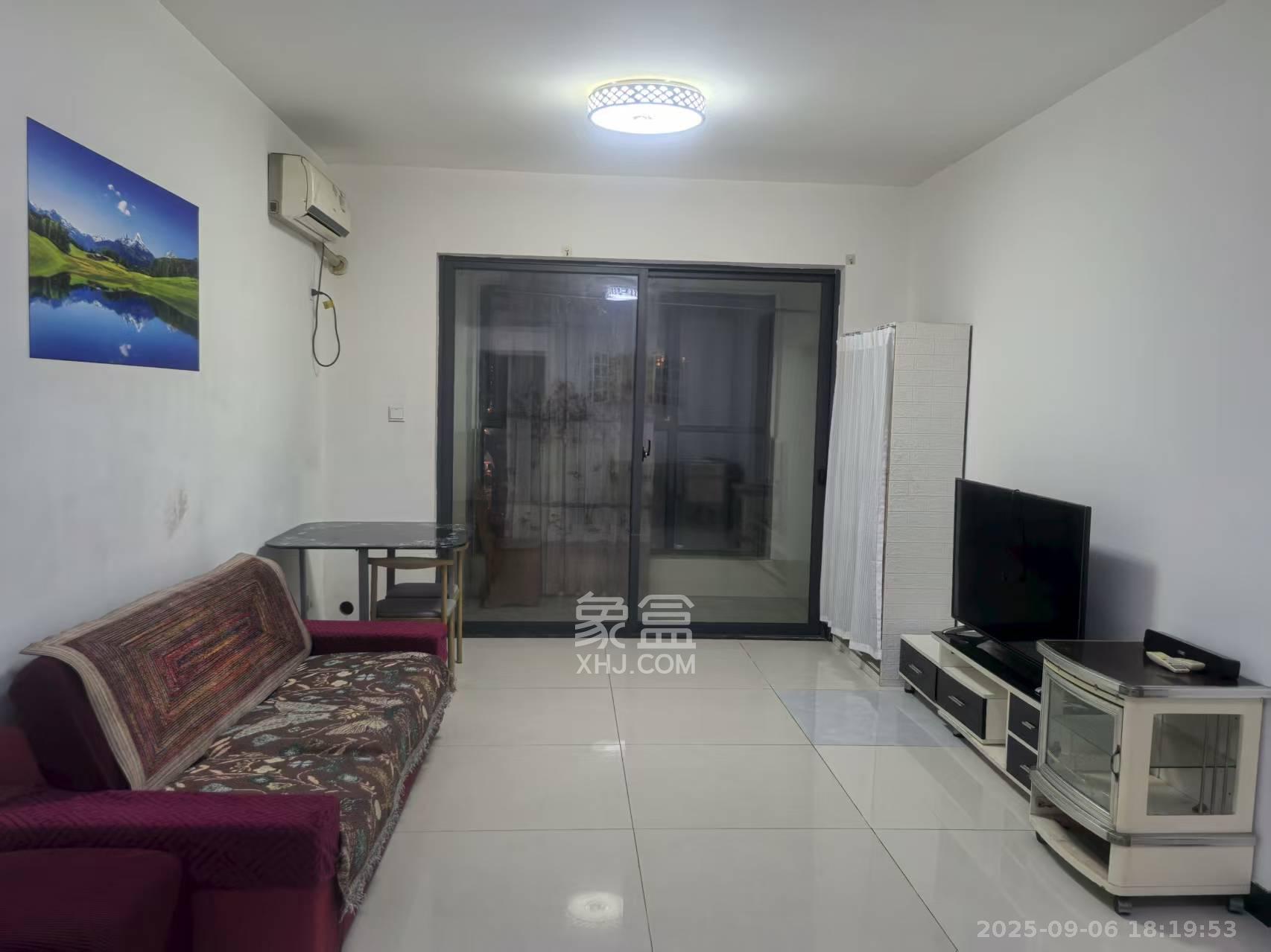 兰亭湾畔 2室1厅1卫 2300.0元/月 兰亭湾畔 2室1厅1卫 2300.0元/月室内图