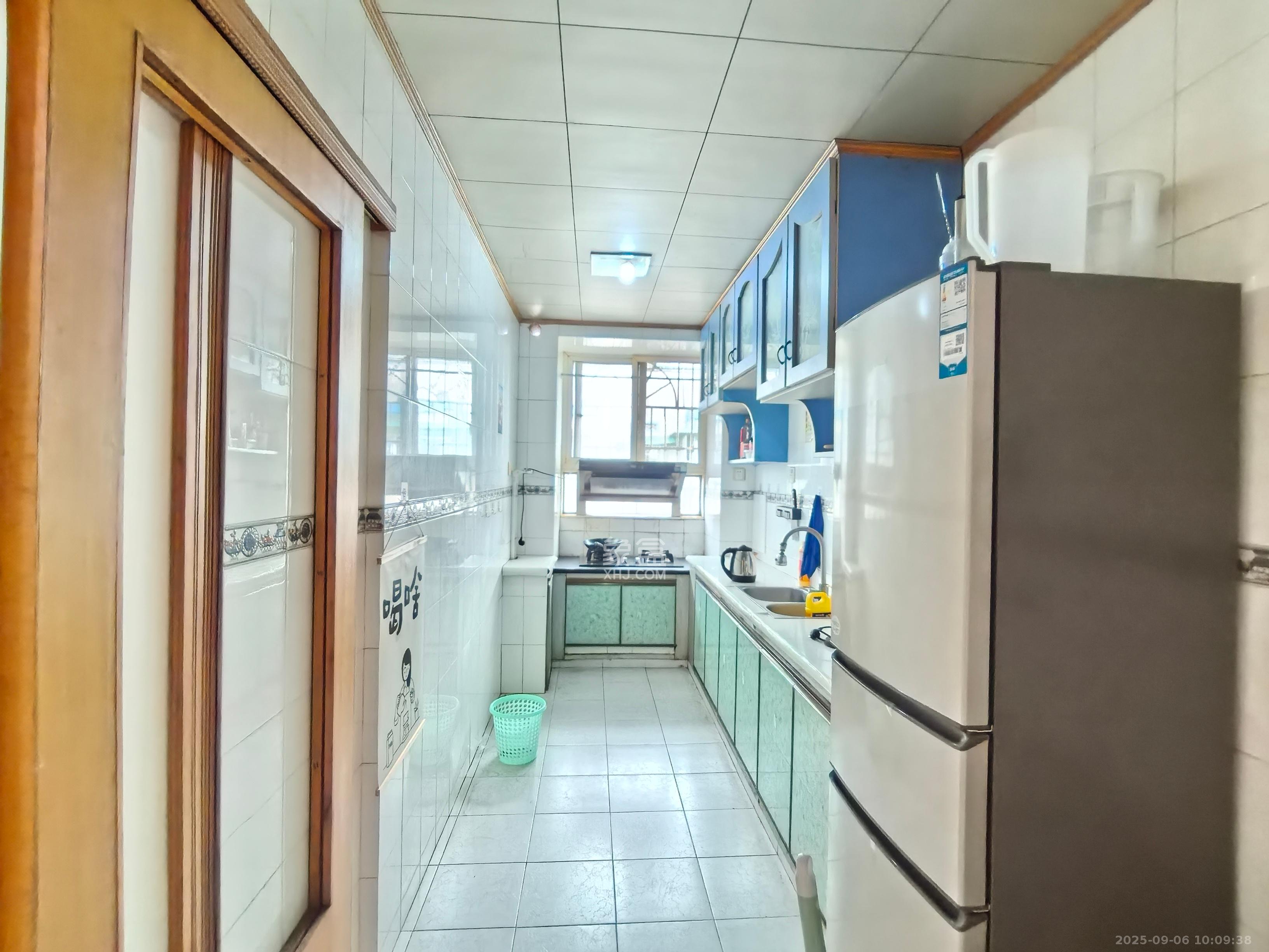 中建五局信和苑二区 2室1厅1卫 1100.0元/月 中建五局信和苑二区 2室1厅1卫 1100.0元/月室内图