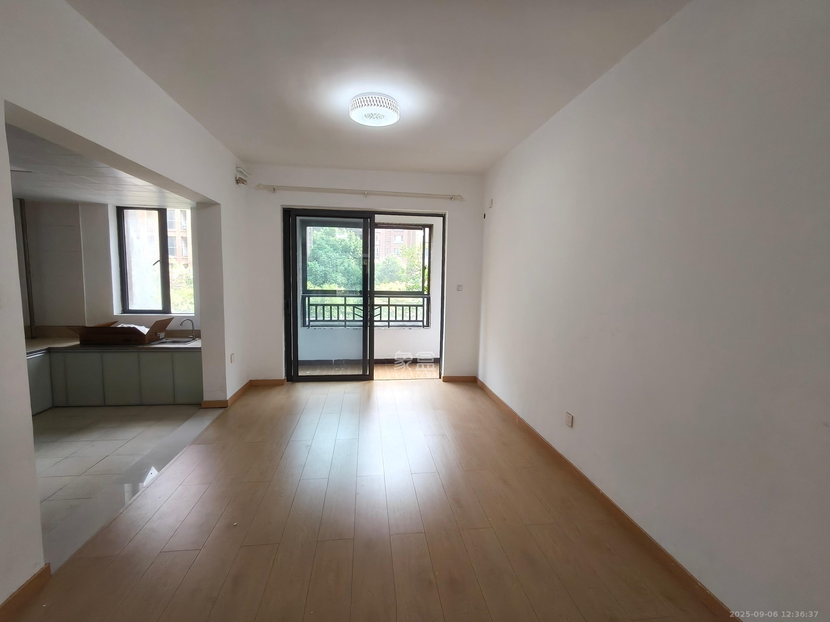 奥林匹克花园 3室2厅1卫 2800.0元/月 奥林匹克花园 3室2厅1卫 2800.0元/月室内图