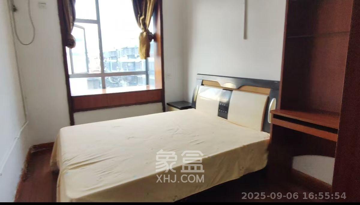 书香名邸  2室1厅1卫   2200.00元/月室内图