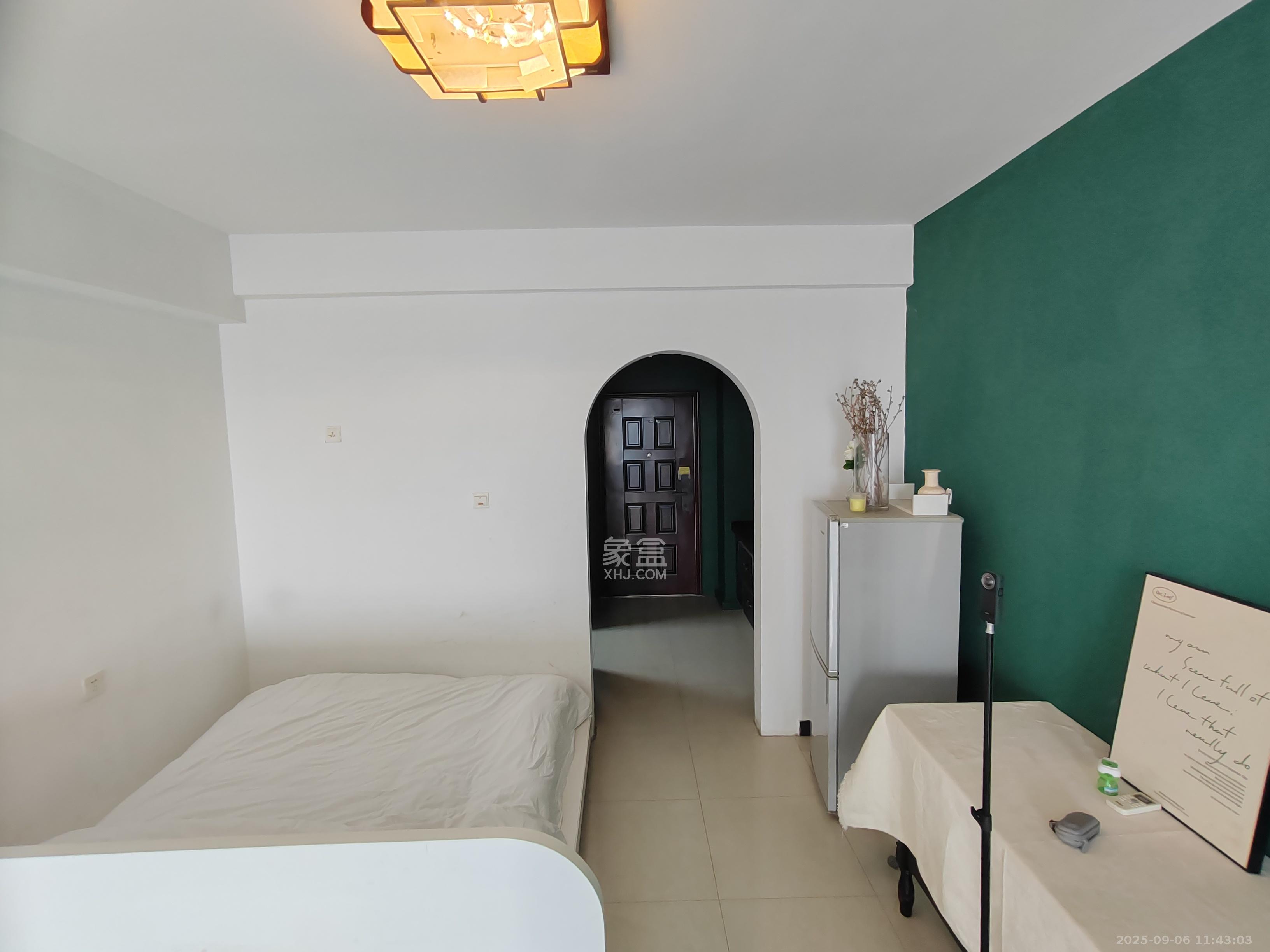 天心华庭  1室1厅1卫    1800.0元/月 天心华庭  1室1厅1卫    1800.0元/月室内图