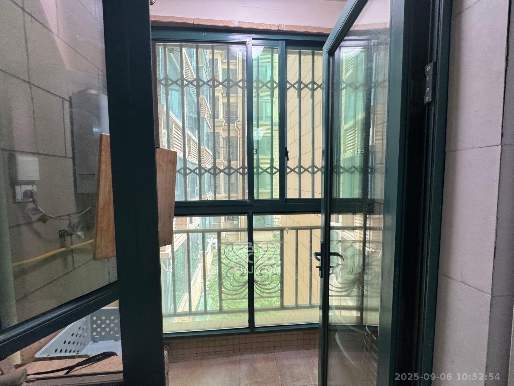 恒大绿洲  3室2厅2卫    2800.0元/月 恒大绿洲  3室2厅2卫    2800.0元/月室内图