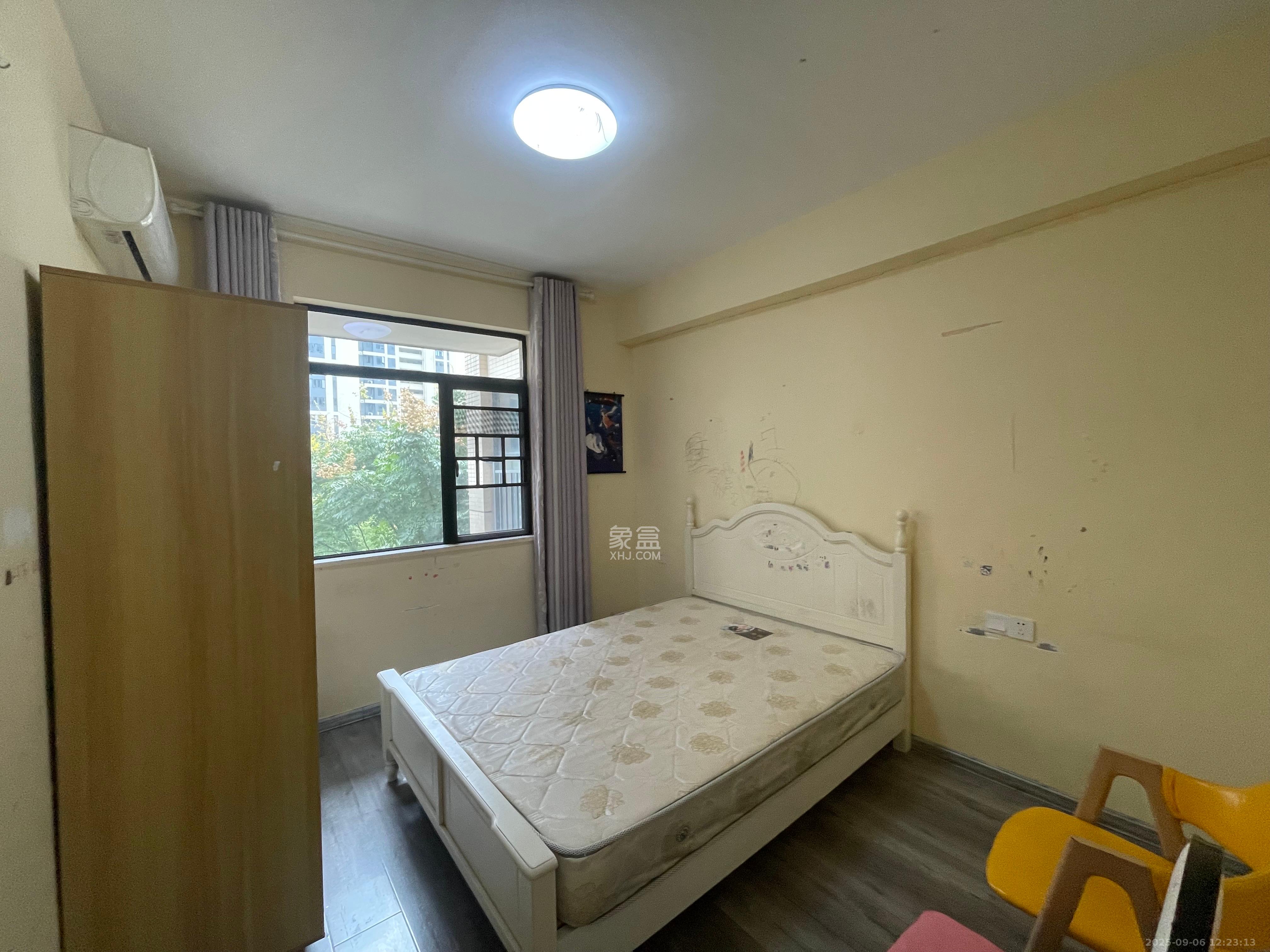 幸福考拉789  4室2厅2卫    2400.0元/月 幸福考拉789  4室2厅2卫    2400.0元/月室内图