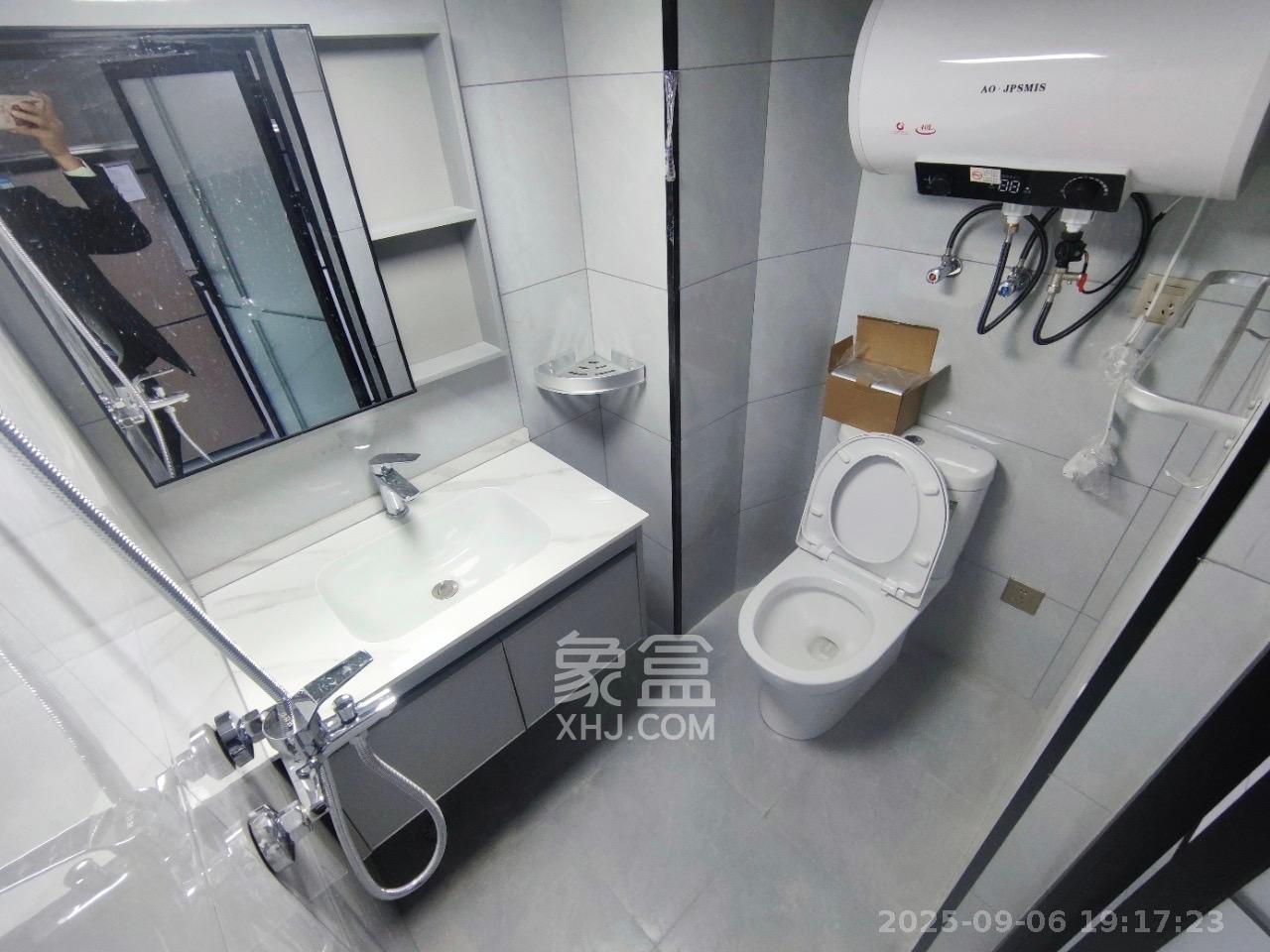 梅溪悦章  1室1厅1卫    1600.0元/月室内图