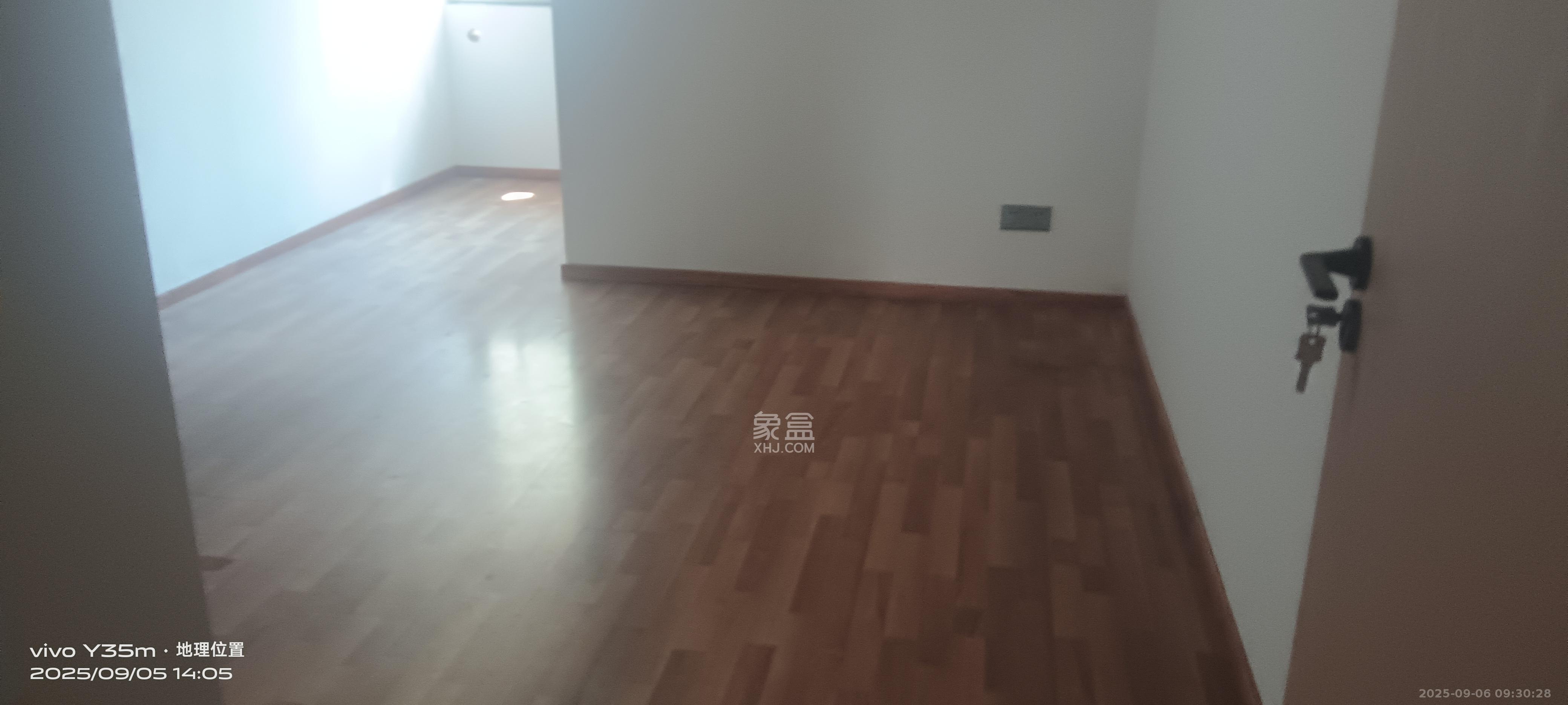 长沙市税务局四分局宿舍  3室2厅1卫    2800.0元/月室内图