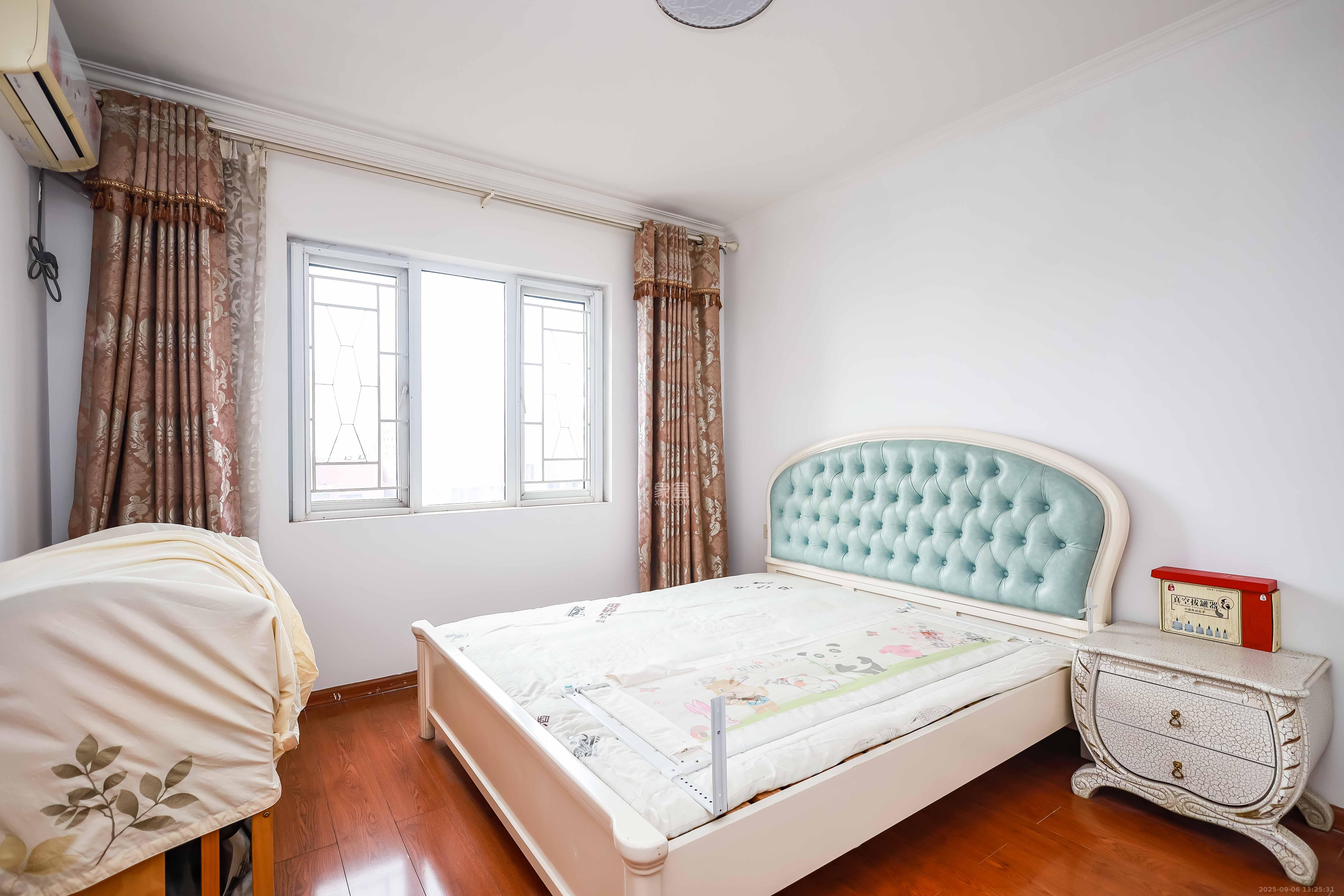 联美品格  3室2厅2卫    92.0万 联美品格  3室2厅2卫    92.0万卧室