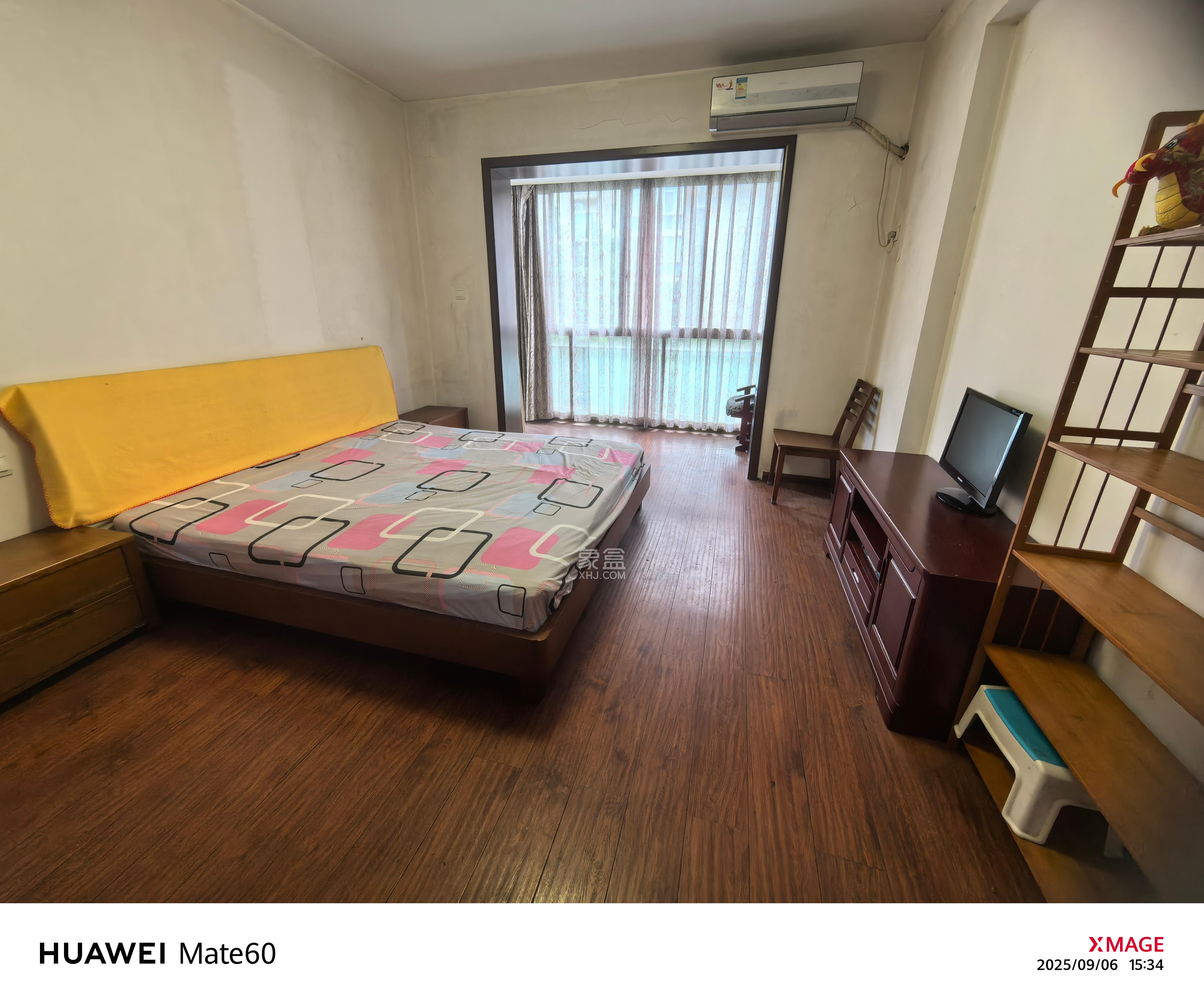 岳麓现代城  3室2厅2卫    3800.0元/月 岳麓现代城  3室2厅2卫    3800.0元/月室内图